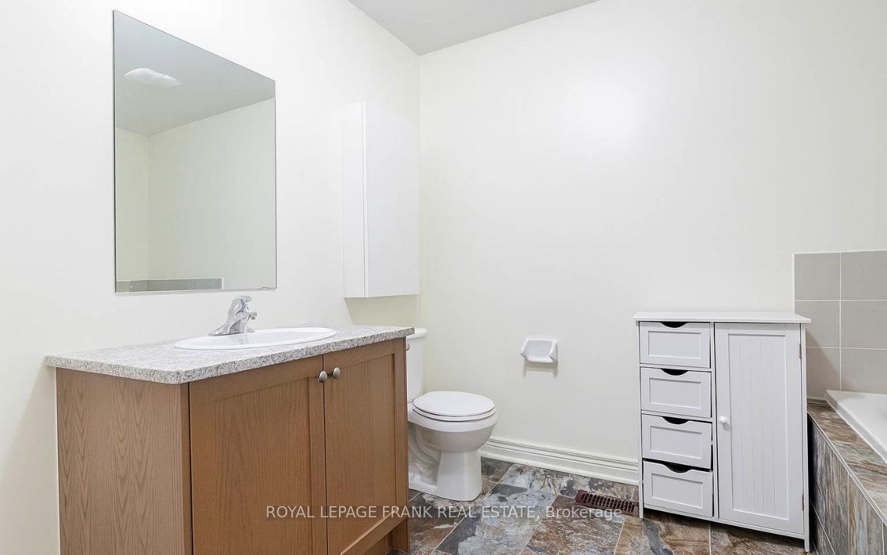 Photo 11 of 1185 Kettering Drive, Oshawa, Eastdale — HOMEH