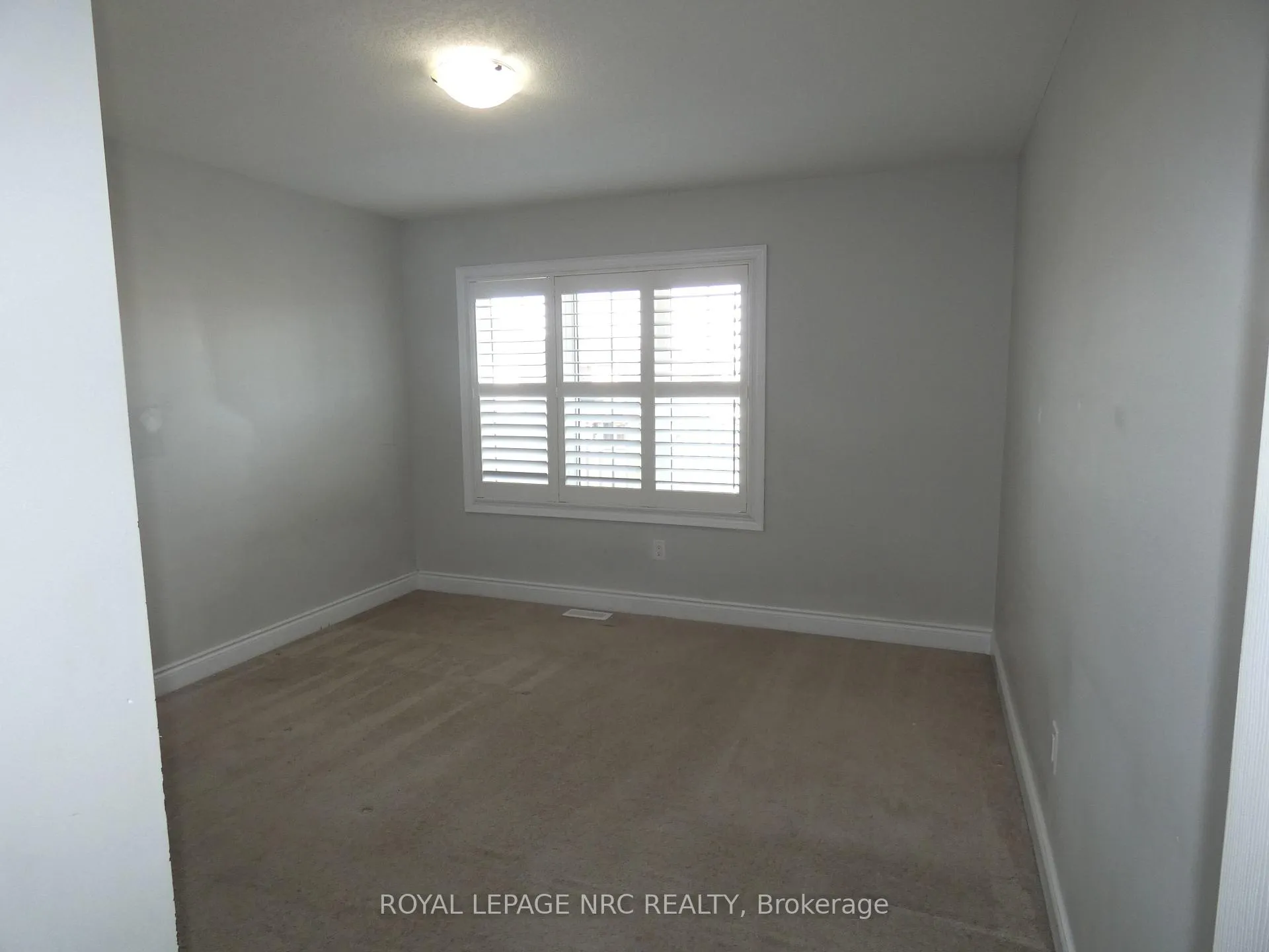 Photo 18 of 7857 Sassafras Trail, Niagara Falls, Brown — HOMEH
