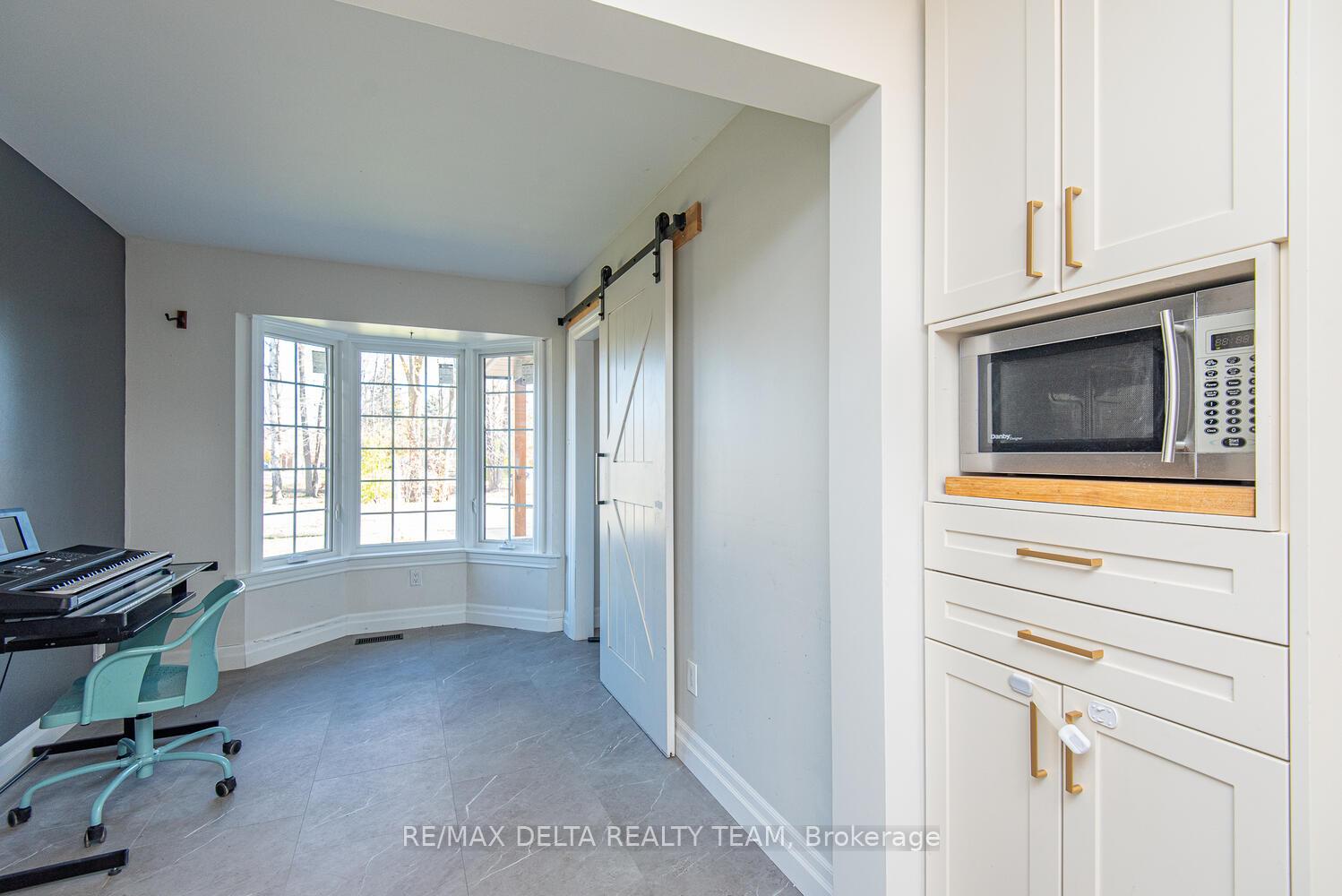 Photo 7 of 276 Turnstone Court, Ottawa, Chatelaine Village — HOMEH