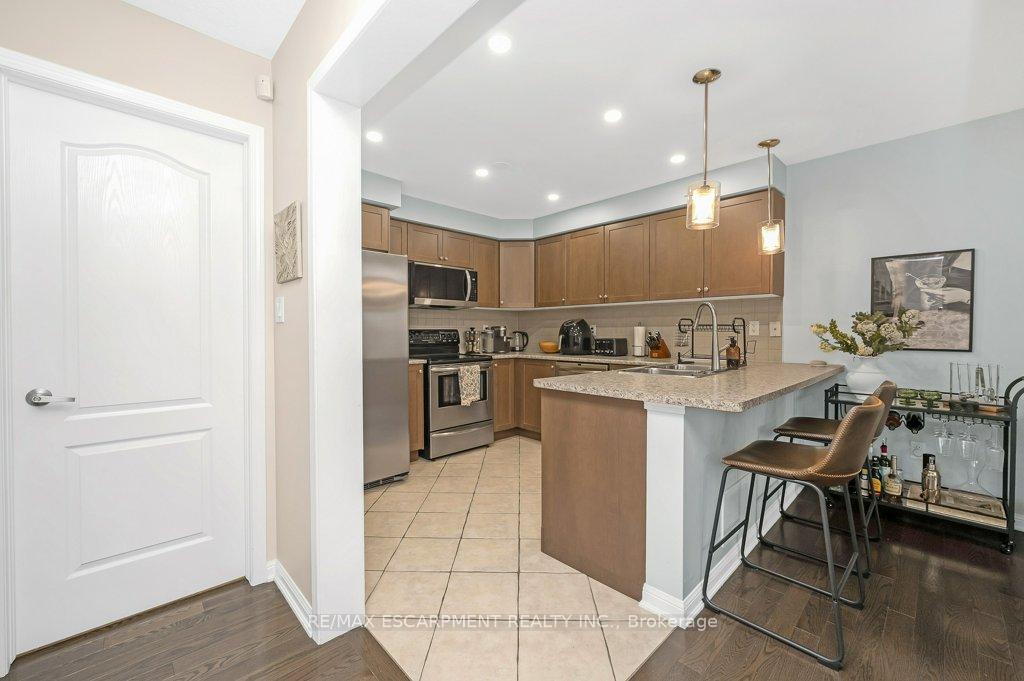 Photo 10 of 873 Jempson Path, Milton, Harrison — HOMEH