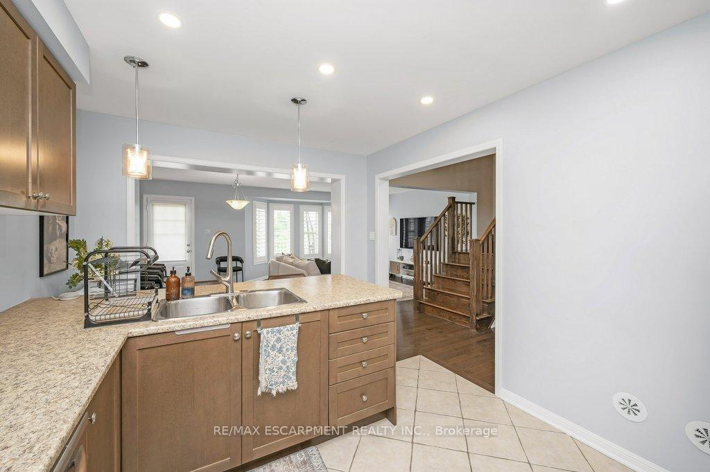 Photo 11 of 873 Jempson Path, Milton, Harrison — HOMEH
