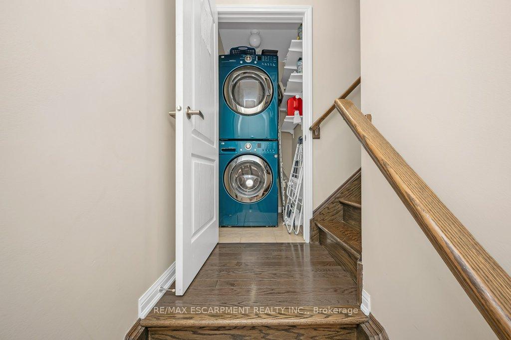 Photo 12 of 873 Jempson Path, Milton, Harrison — HOMEH