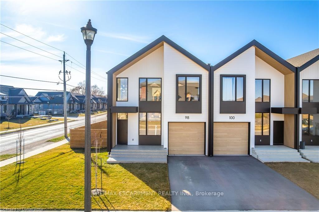 Photo 1 of 98 Lametti Drive, Pelham, Fonthill — HOMEH