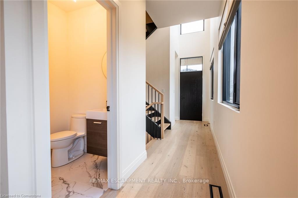 Photo 7 of 98 Lametti Drive, Pelham, Fonthill — HOMEH