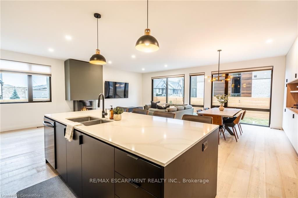 Photo 27 of 98 Lametti Drive, Pelham, Fonthill — HOMEH