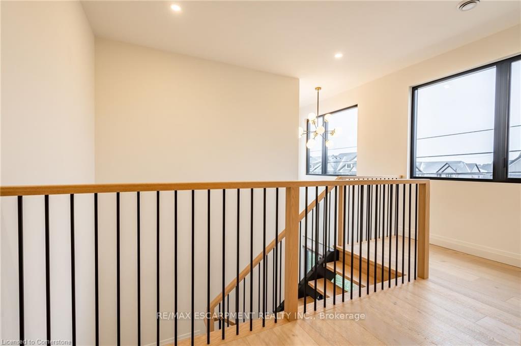Photo 29 of 98 Lametti Drive, Pelham, Fonthill — HOMEH