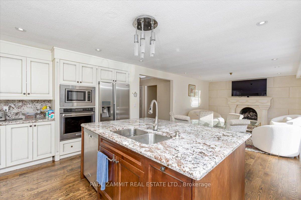 Photo 16 of 6 Cedar Forest Court, Markham, Royal Orchard — HOMEH