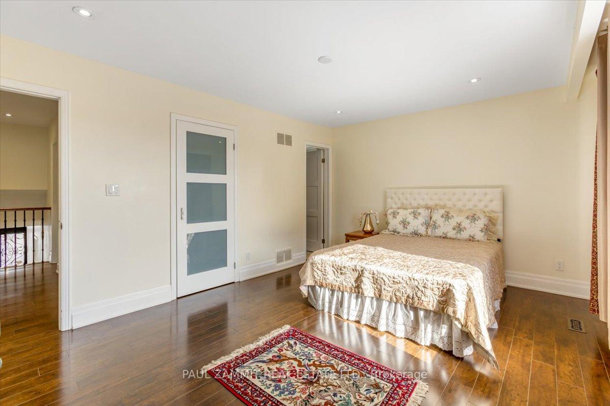 Photo 22 of 6 Cedar Forest Court, Markham, Royal Orchard — HOMEH