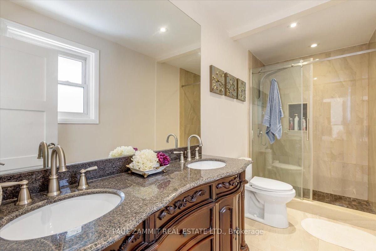 Photo 23 of 6 Cedar Forest Court, Markham, Royal Orchard — HOMEH