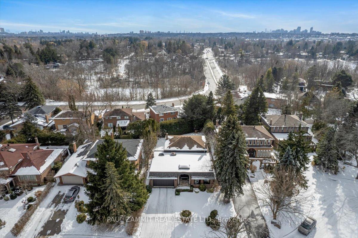 Photo 34 of 6 Cedar Forest Court, Markham, Royal Orchard — HOMEH