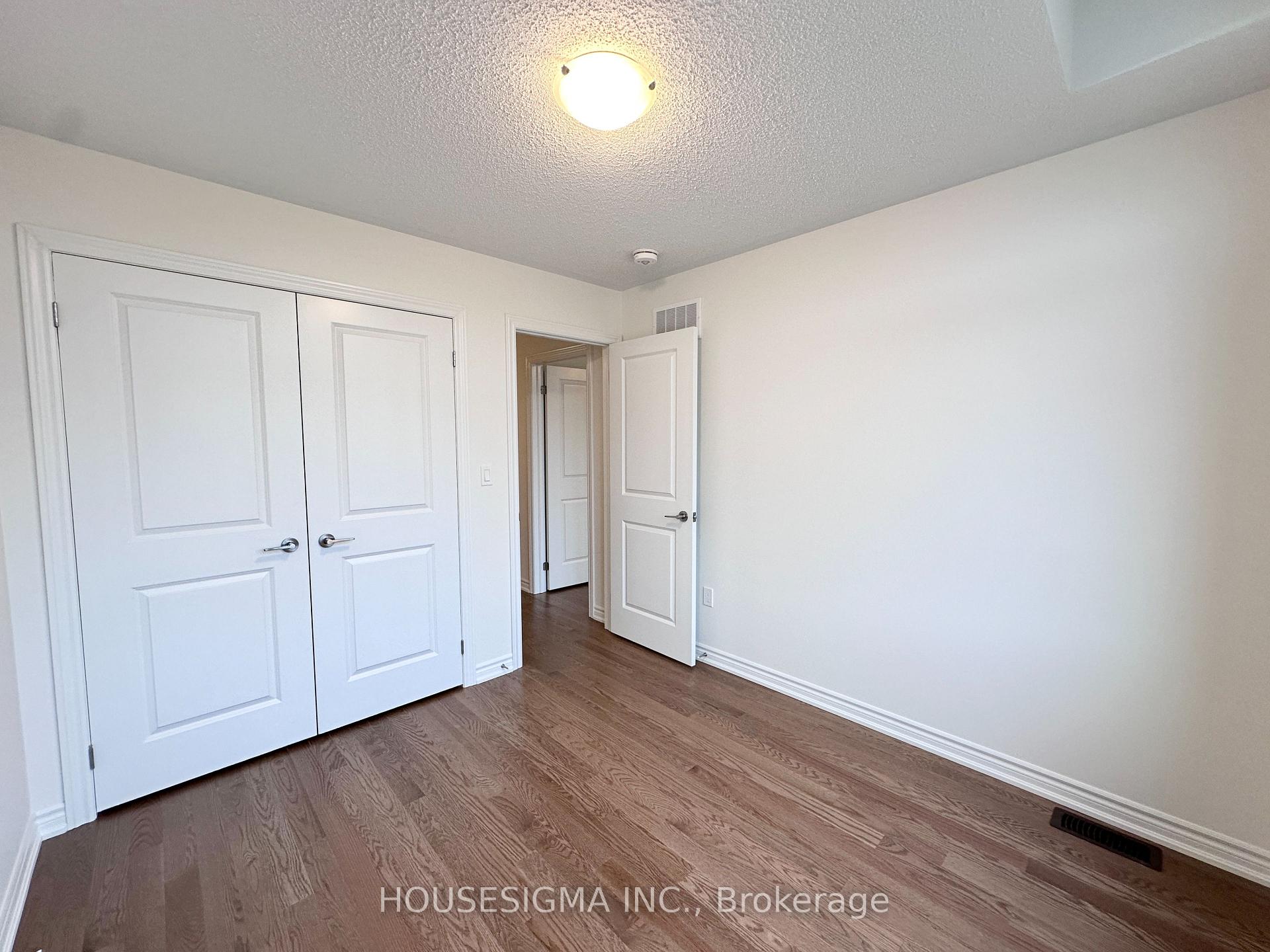 Photo 32 of 549 Celandine Terrace, Milton, Walker — HOMEH