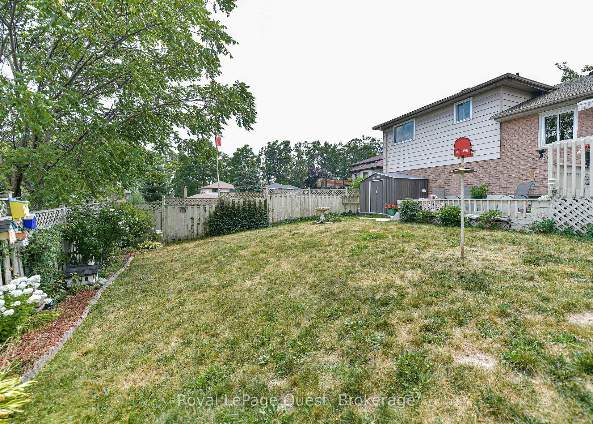 Photo 27 of 4 Chestnut Place, Orillia — HOMEH