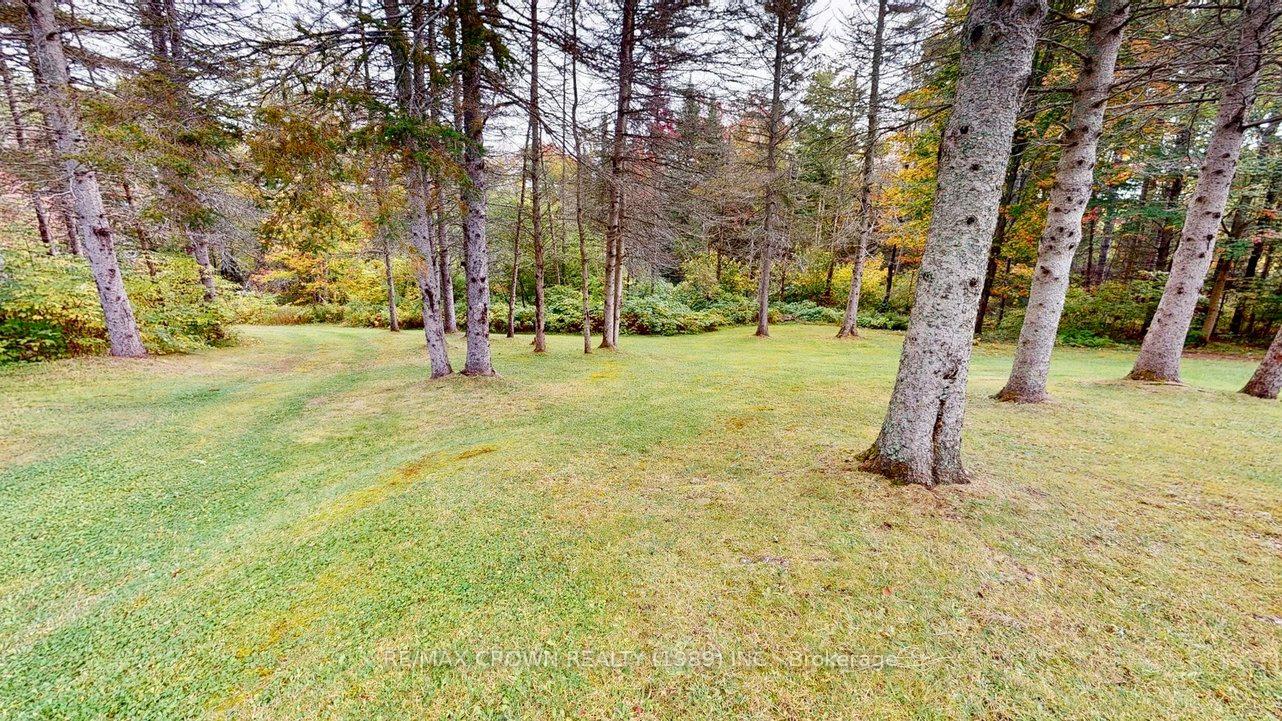 Photo 15 of 370 Cedar Heights Road, North Bay, Airport — HOMEH
