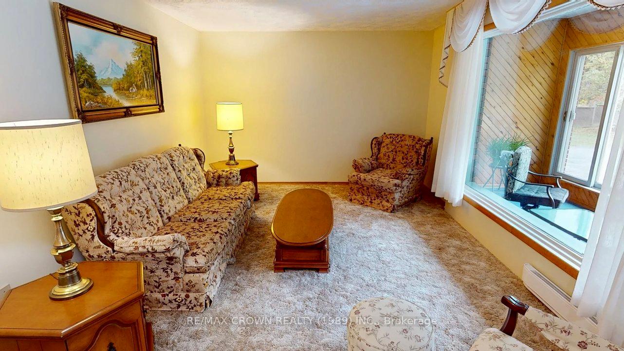 Photo 21 of 370 Cedar Heights Road, North Bay, Airport — HOMEH