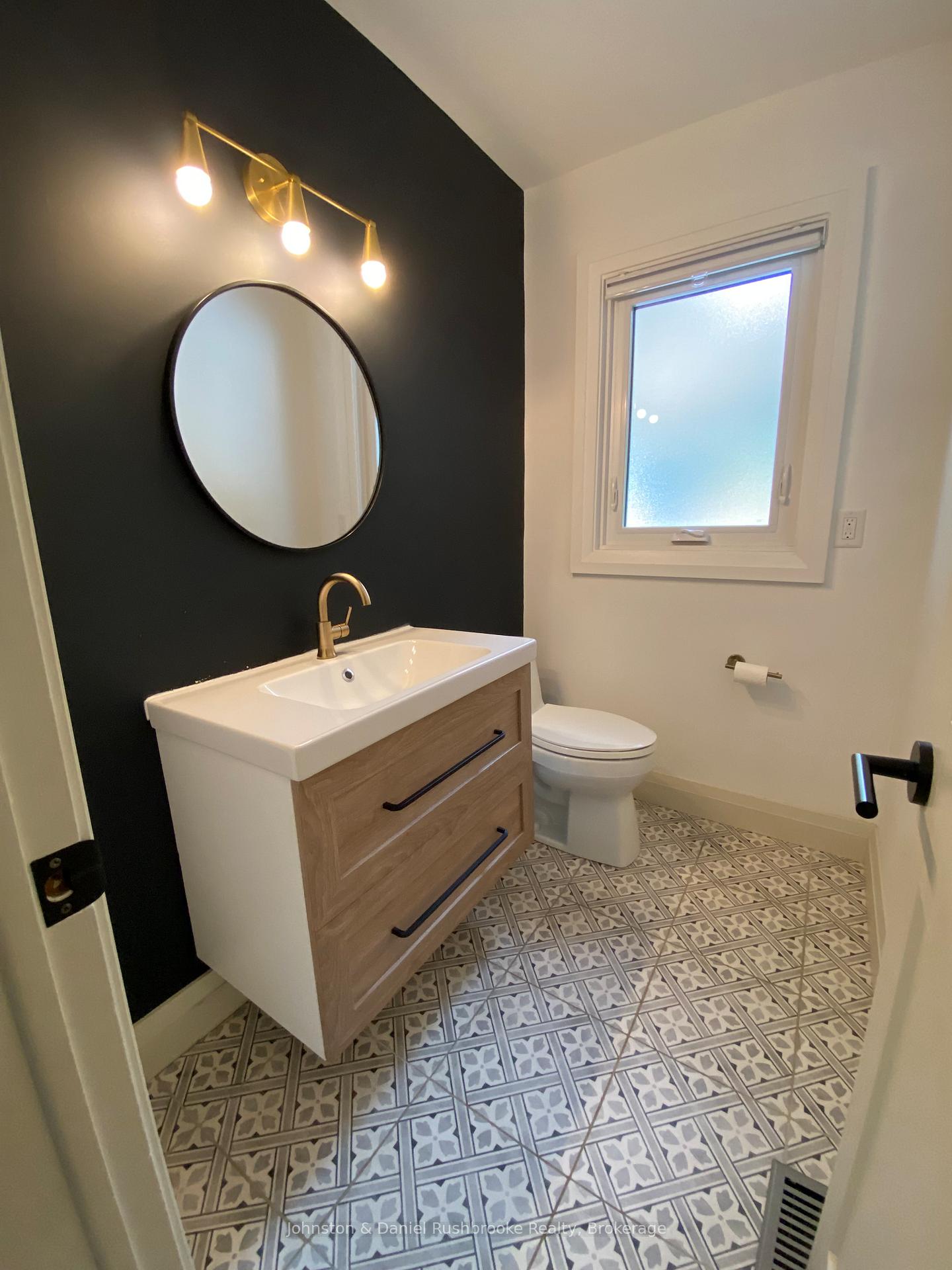 Photo 14 of 15 Fern Gate, Pelham, Fonthill — HOMEH