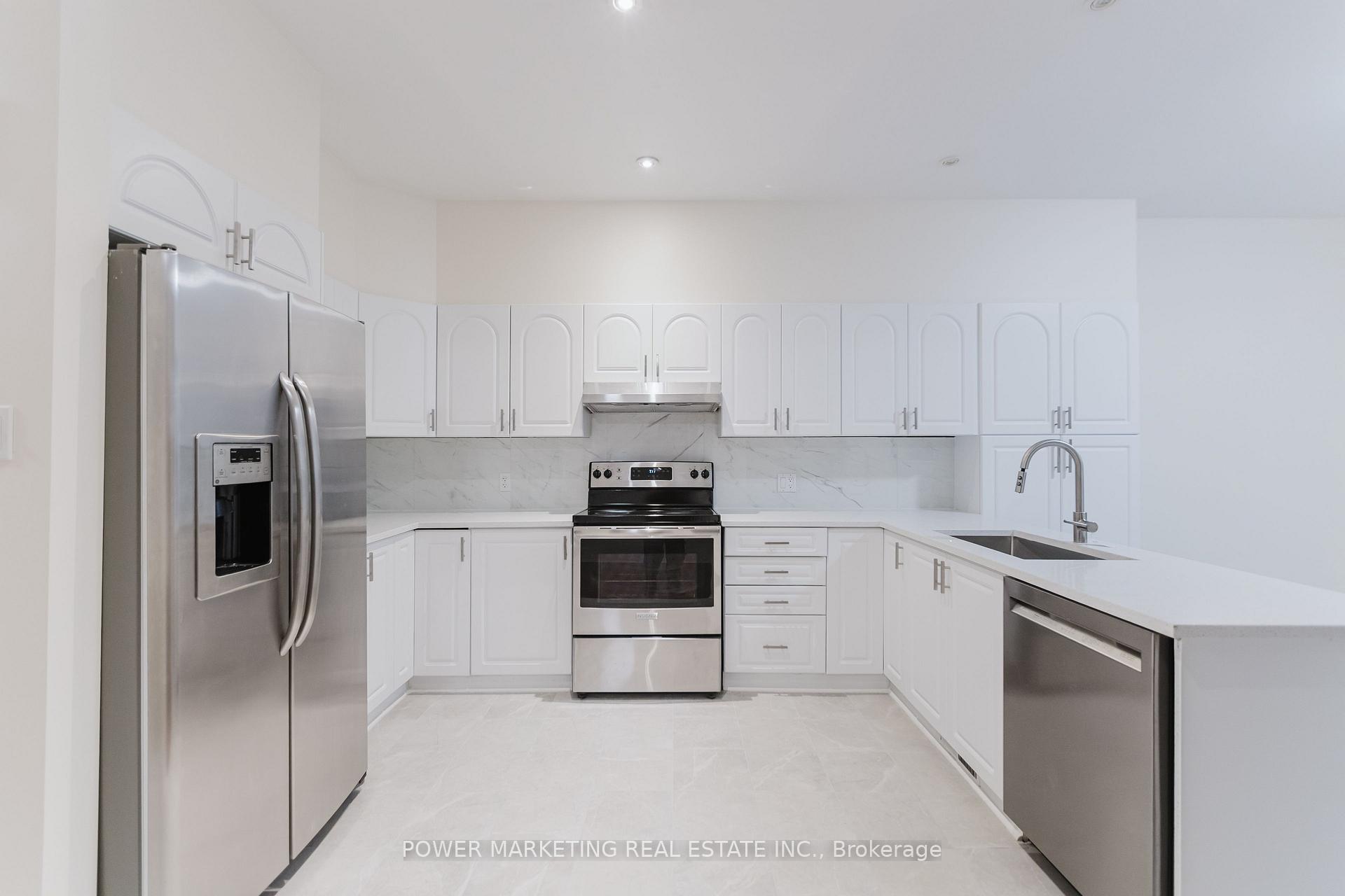 Photo 10 of 318 Rustic Hills Crescent, Ottawa, Springridge/East Village — HOMEH