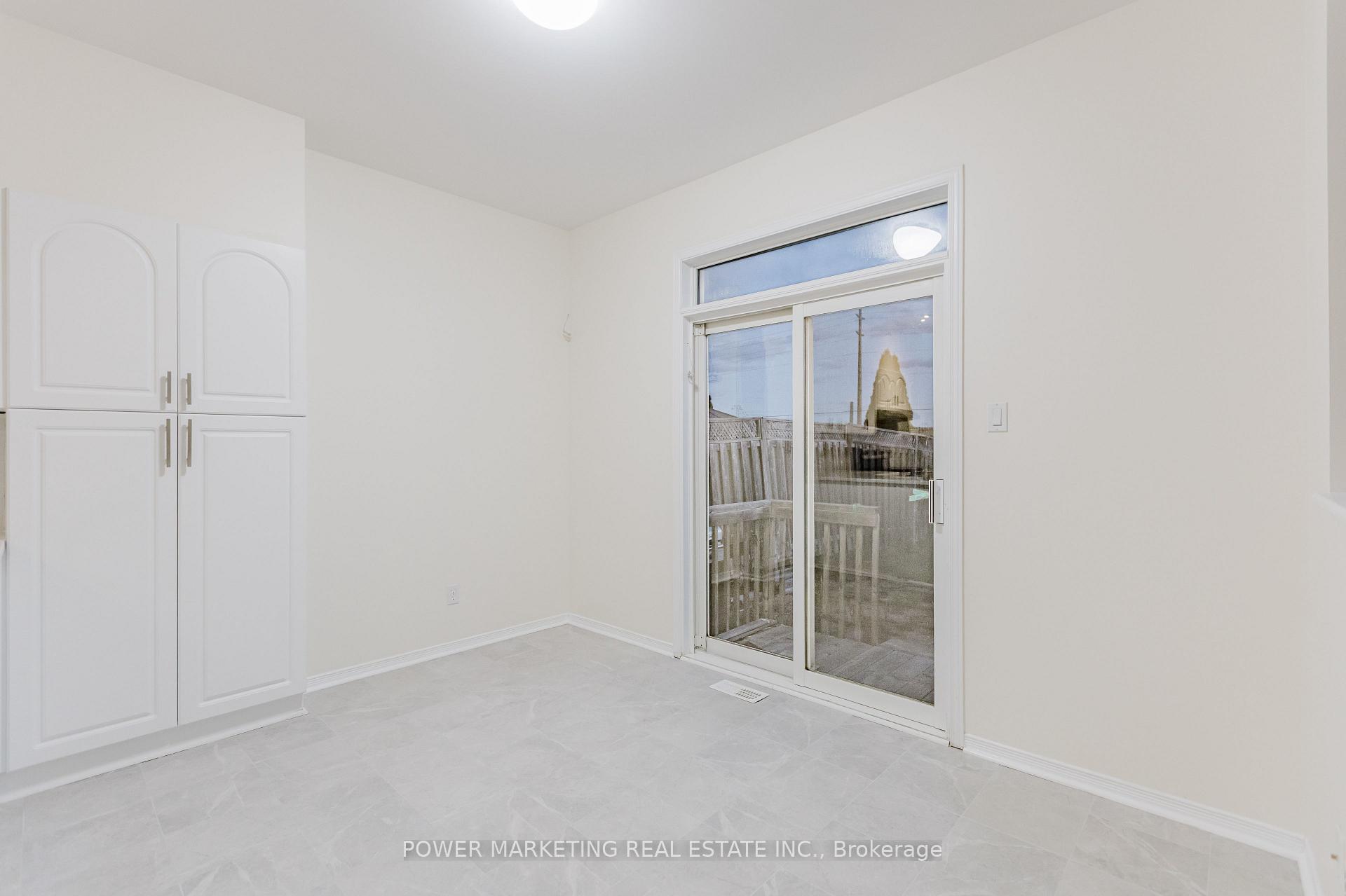Photo 13 of 318 Rustic Hills Crescent, Ottawa, Springridge/East Village — HOMEH