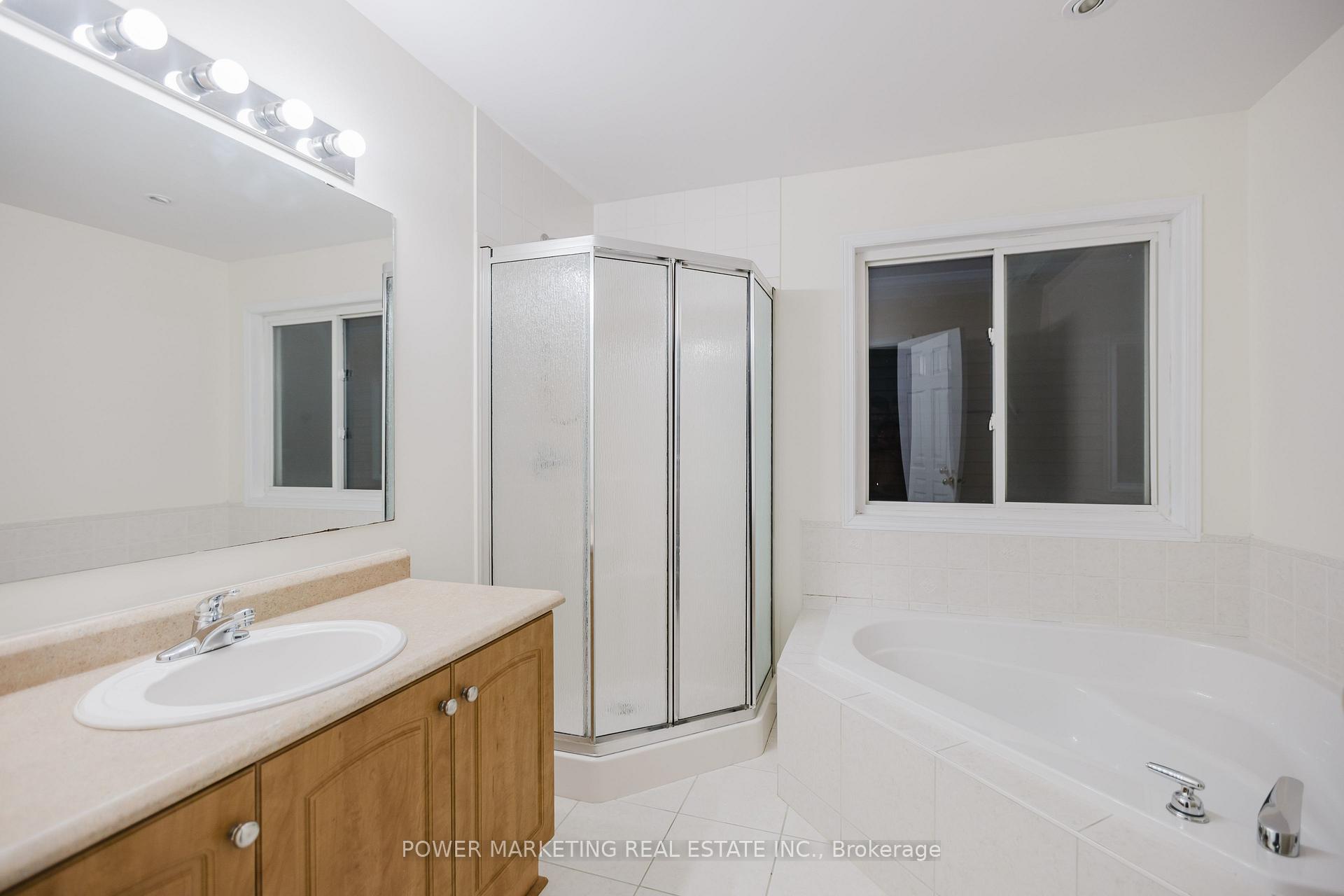 Photo 22 of 318 Rustic Hills Crescent, Ottawa, Springridge/East Village — HOMEH