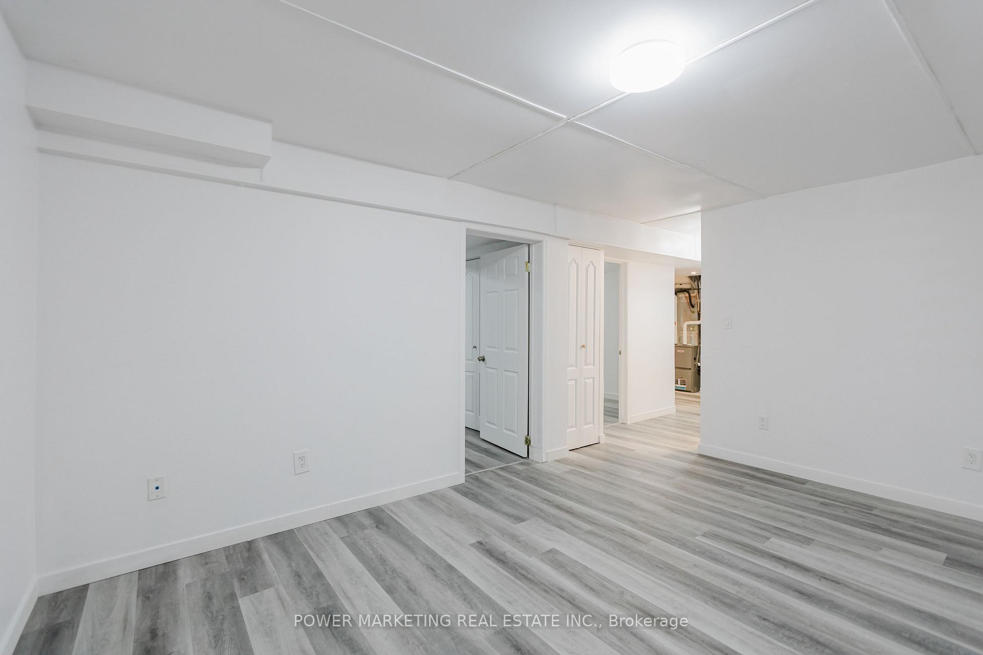 Photo 33 of 318 Rustic Hills Crescent, Ottawa, Springridge/East Village — HOMEH