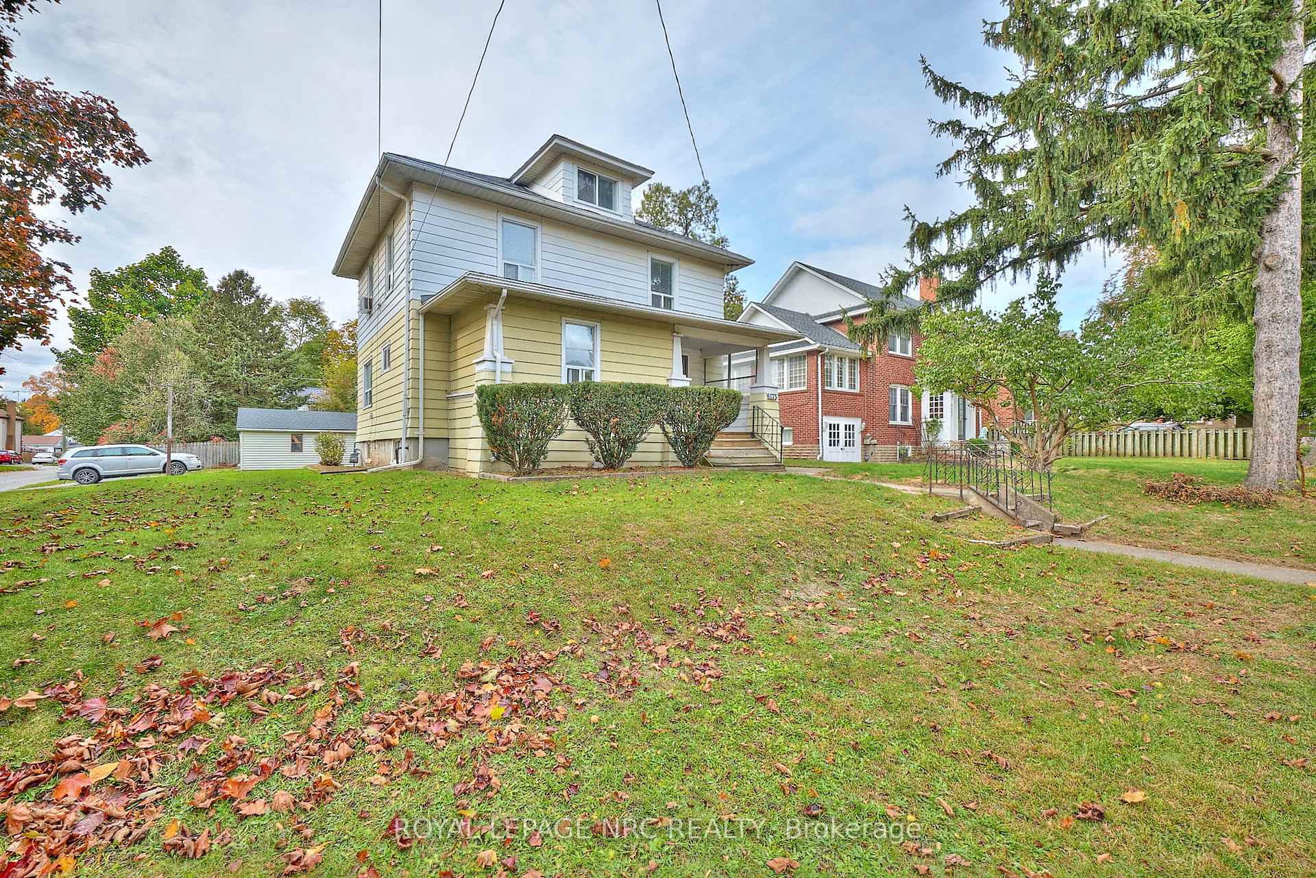 Photo 2 of 6173 Pine Grove Avenue, Niagara Falls, Dorchester — HOMEH