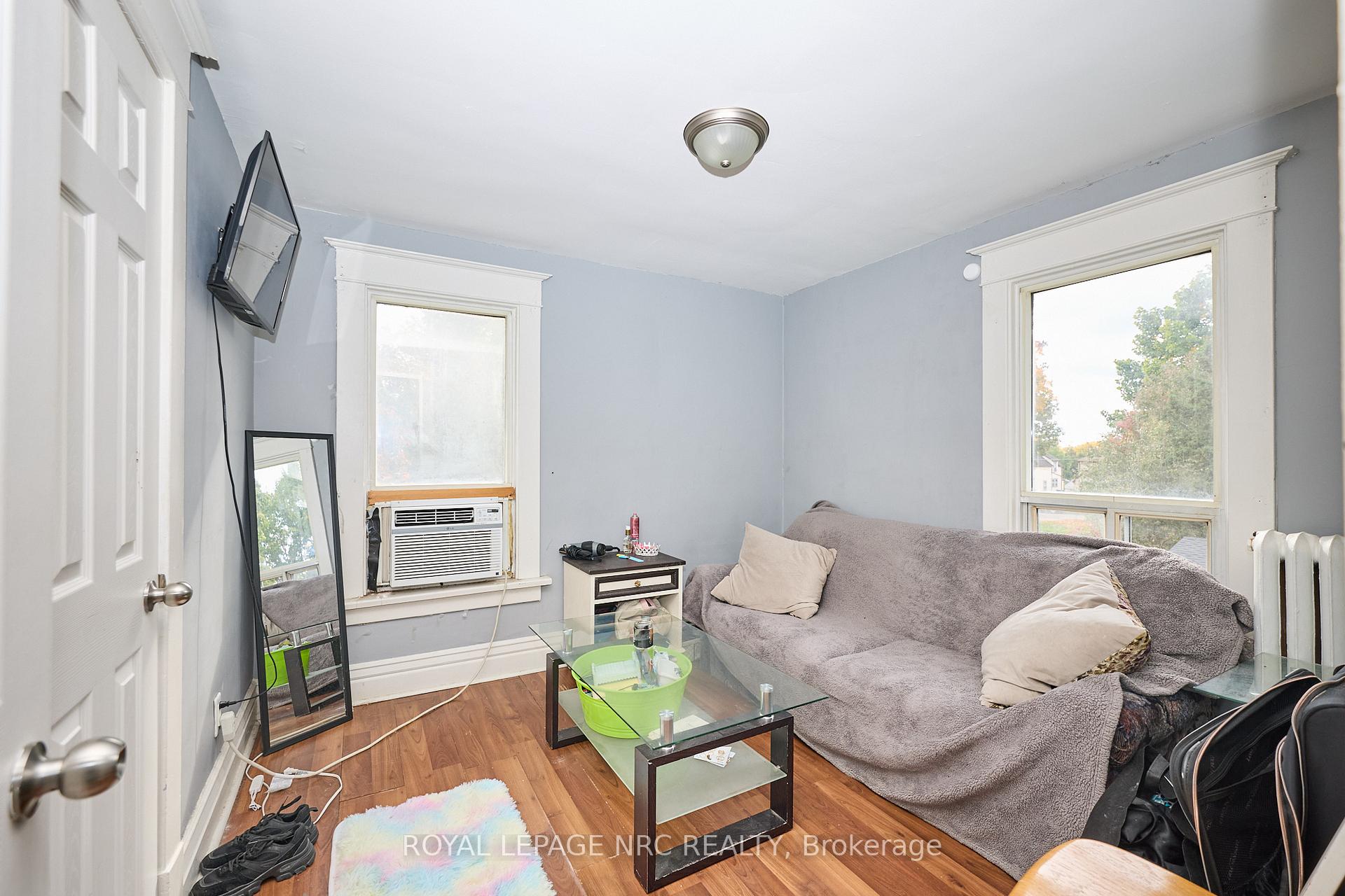 Photo 15 of 6173 Pine Grove Avenue, Niagara Falls, Dorchester — HOMEH