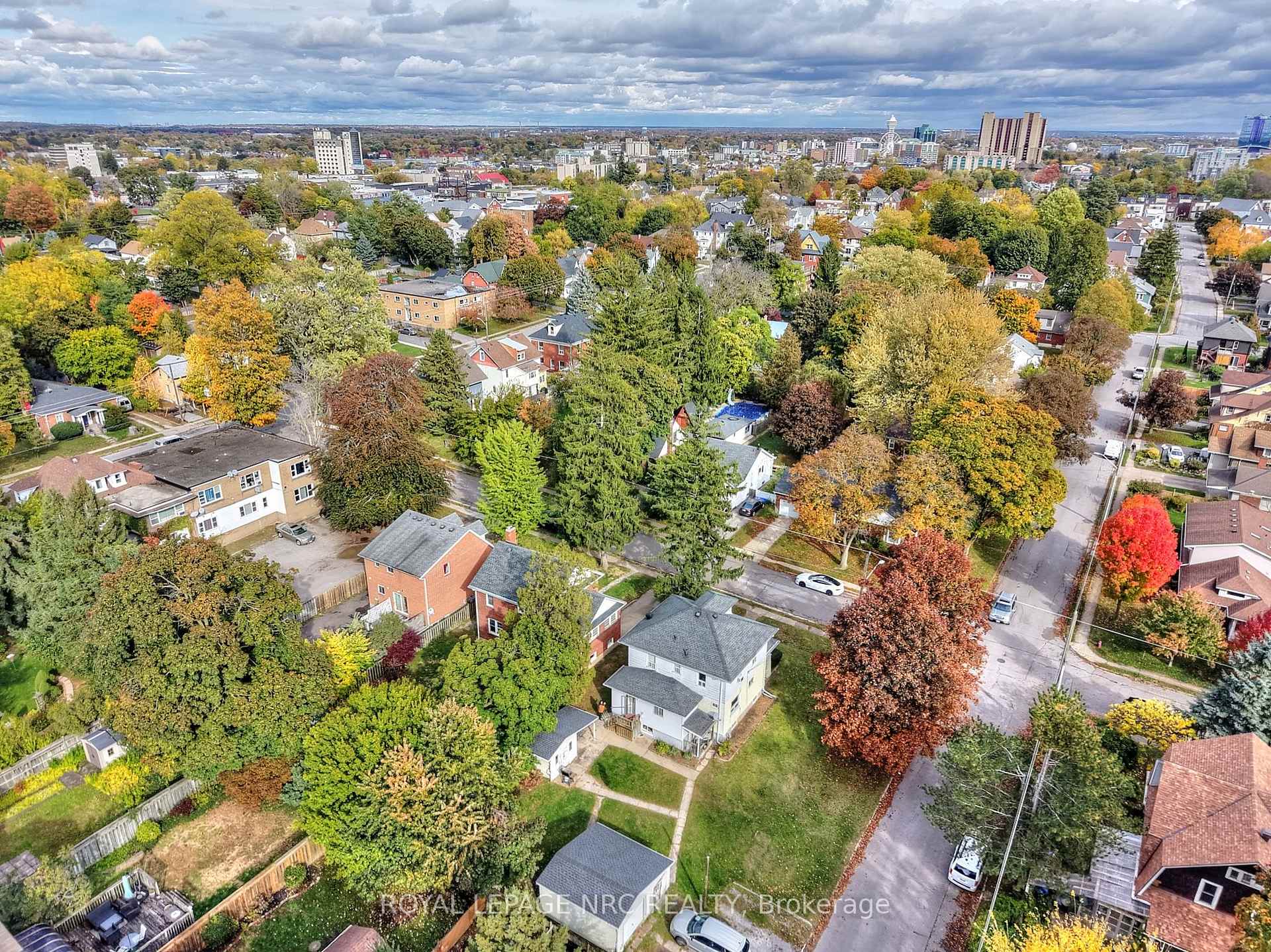 Photo 43 of 6173 Pine Grove Avenue, Niagara Falls, Dorchester — HOMEH