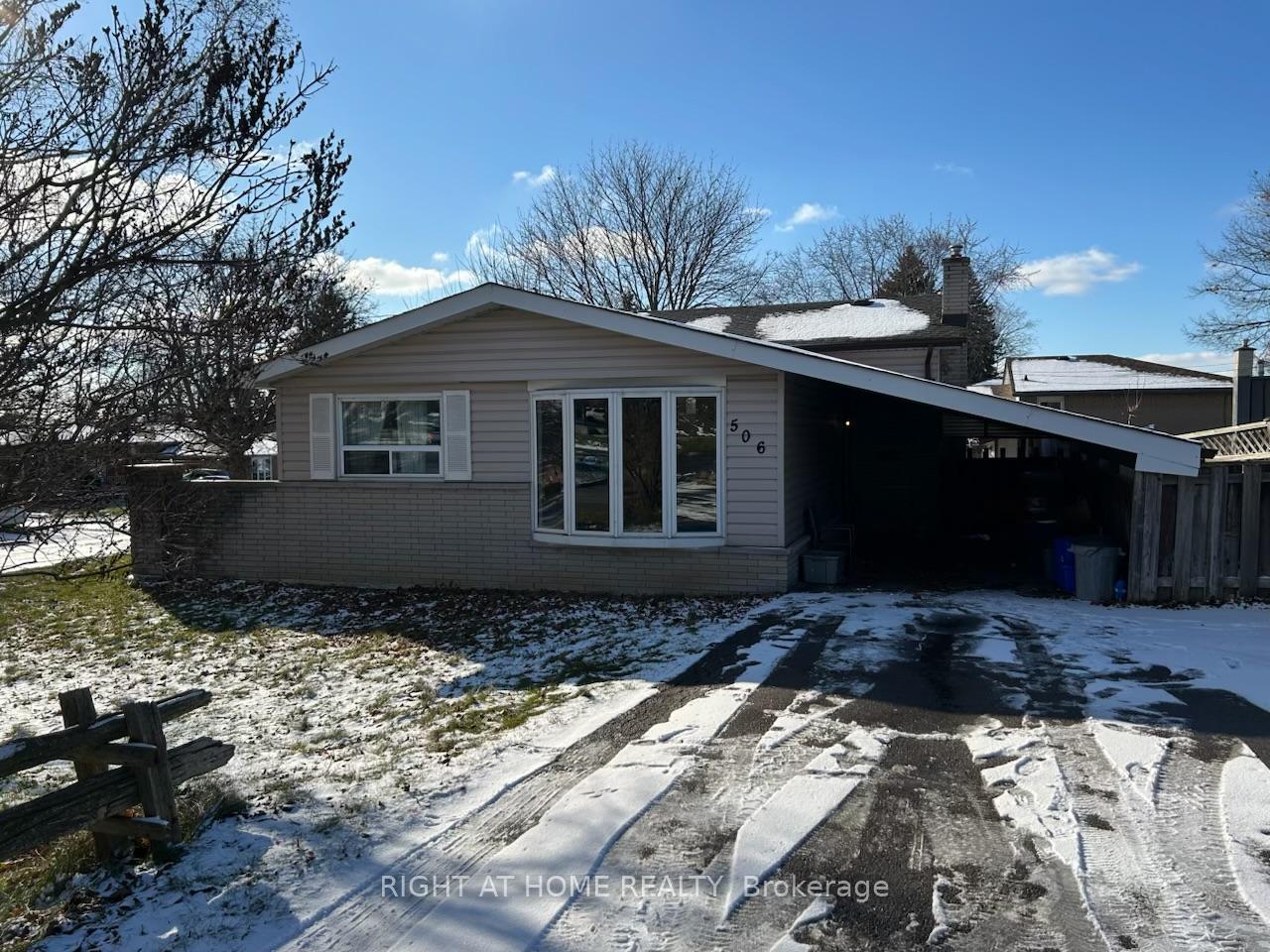 Photo 2 of 506 Farewell Street, Oshawa, Donevan — HOMEH