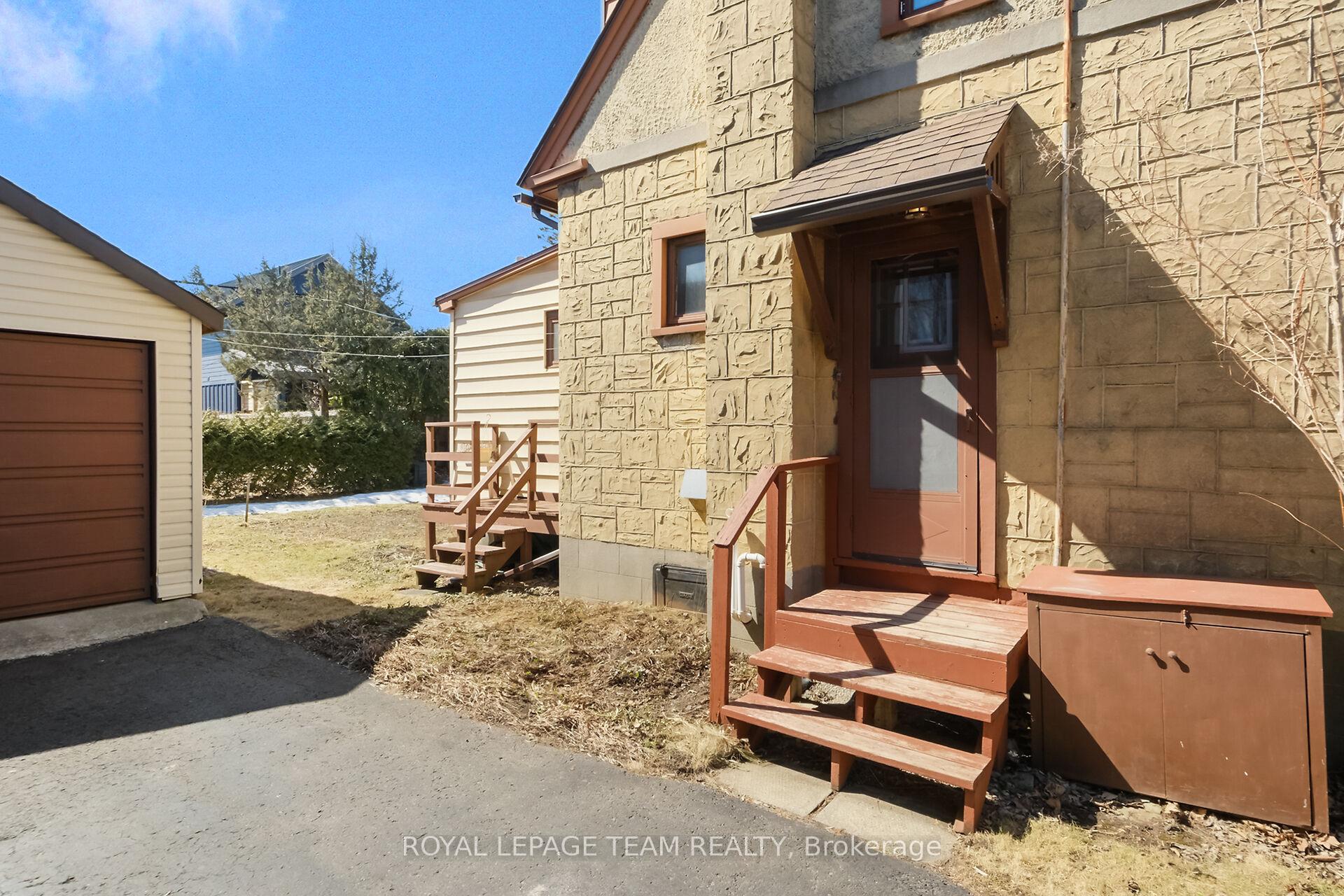 Photo 4 of 6 King George Street, Ottawa, Overbrook — HOMEH