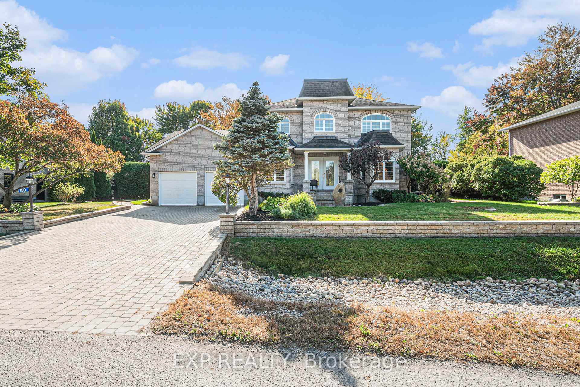 Photo 1 of 150 Topaze Avenue, Ottawa, Navan — HOMEH