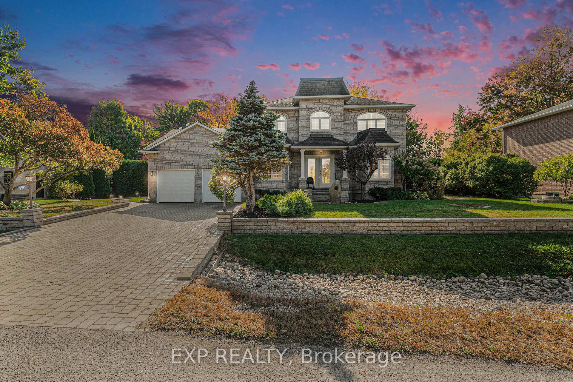 Photo 2 of 150 Topaze Avenue, Ottawa, Navan — HOMEH