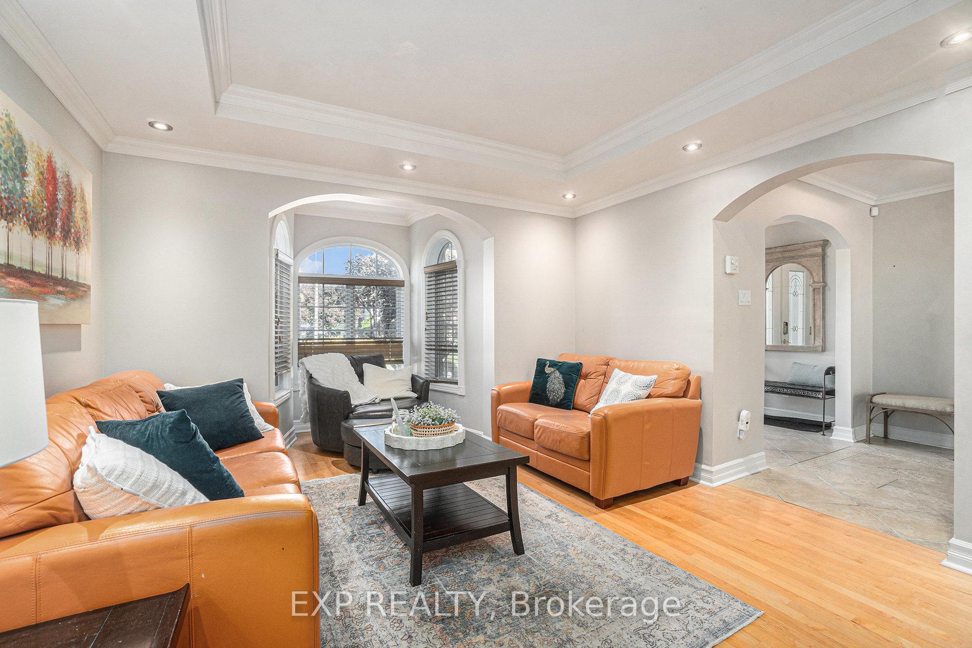 Photo 7 of 150 Topaze Avenue, Ottawa, Navan — HOMEH