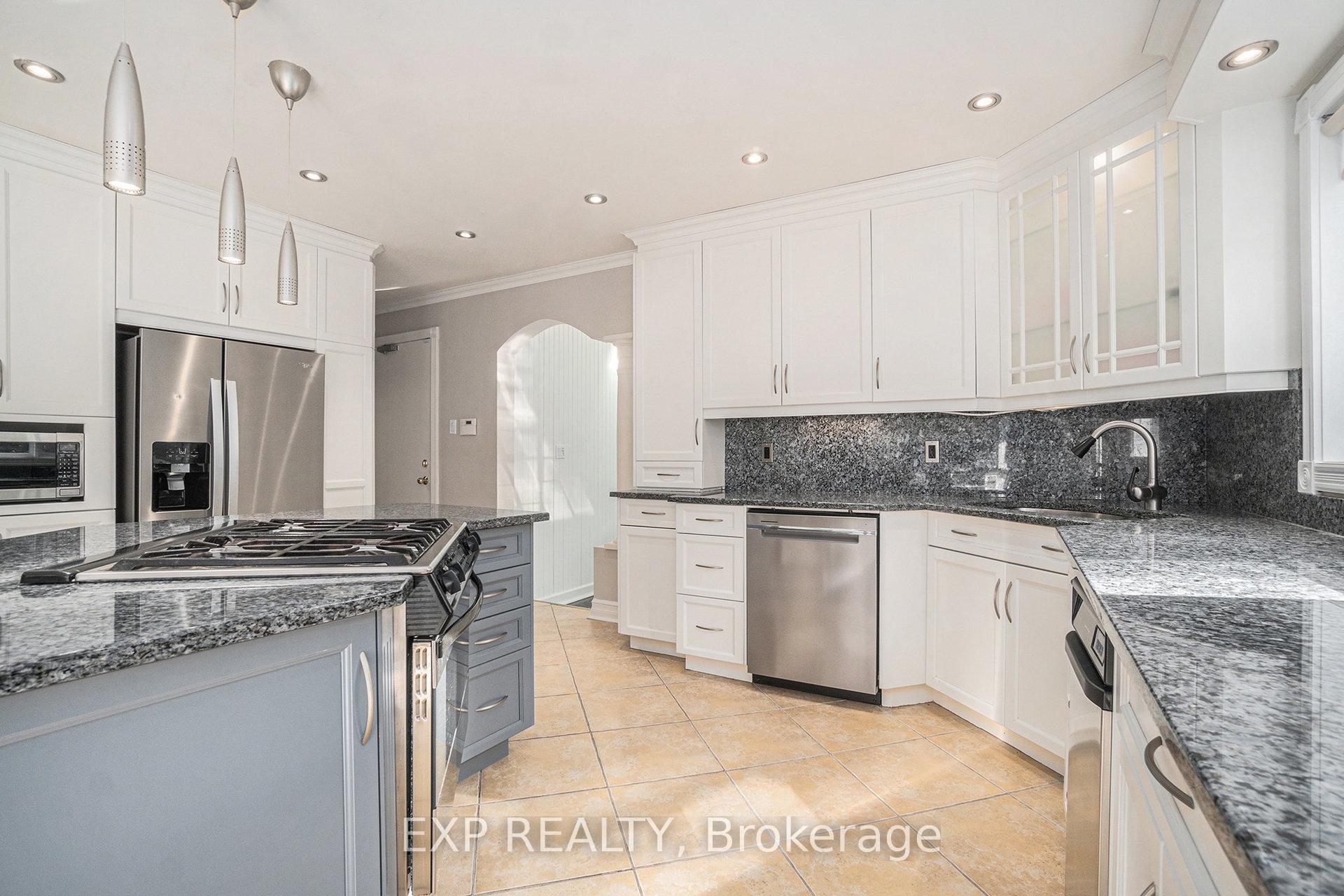 Photo 14 of 150 Topaze Avenue, Ottawa, Navan — HOMEH