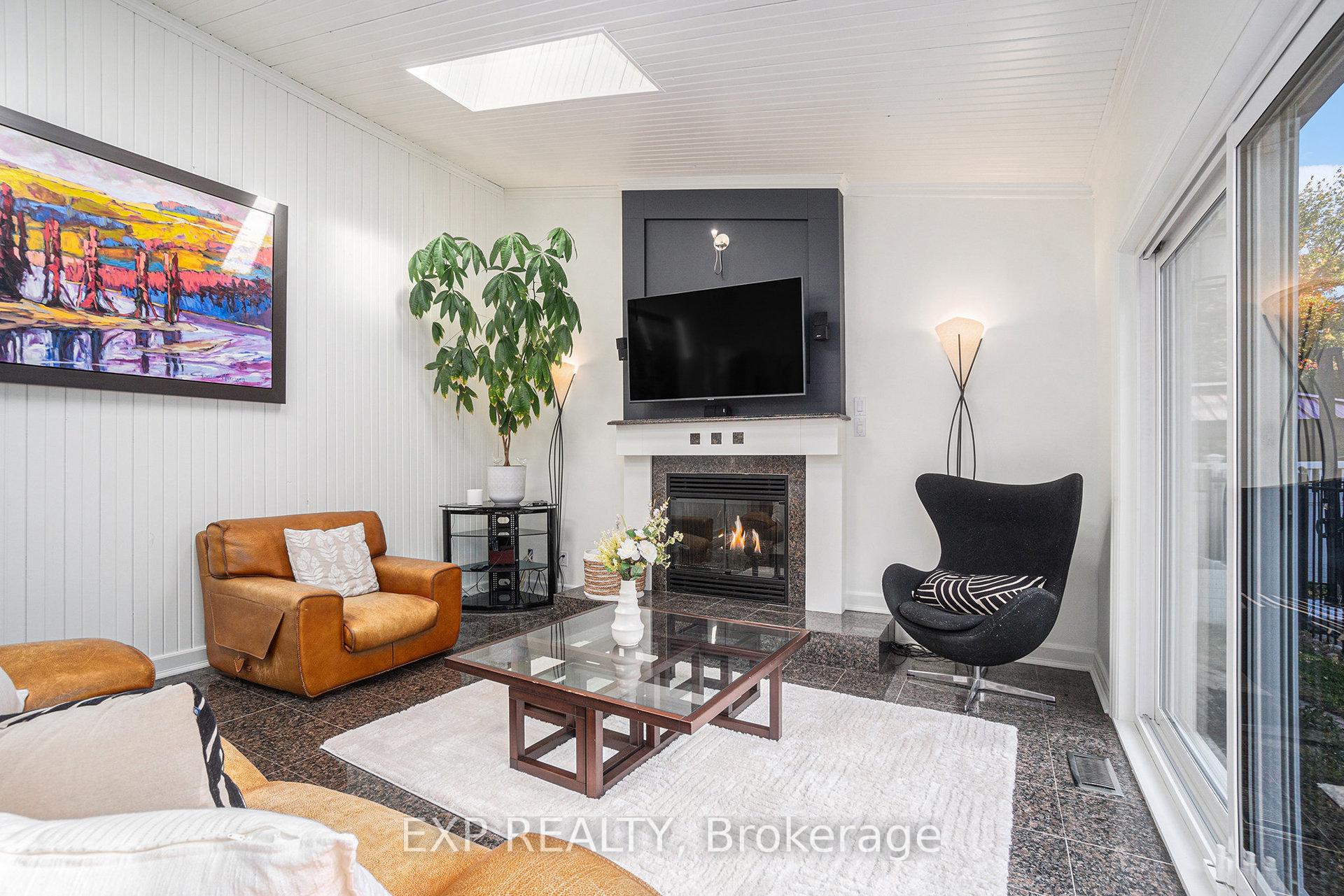 Photo 19 of 150 Topaze Avenue, Ottawa, Navan — HOMEH
