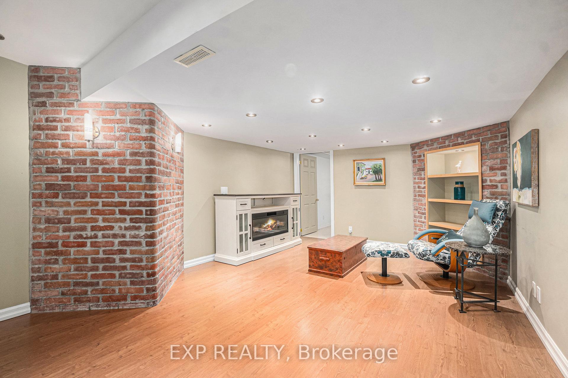 Photo 31 of 150 Topaze Avenue, Ottawa, Navan — HOMEH
