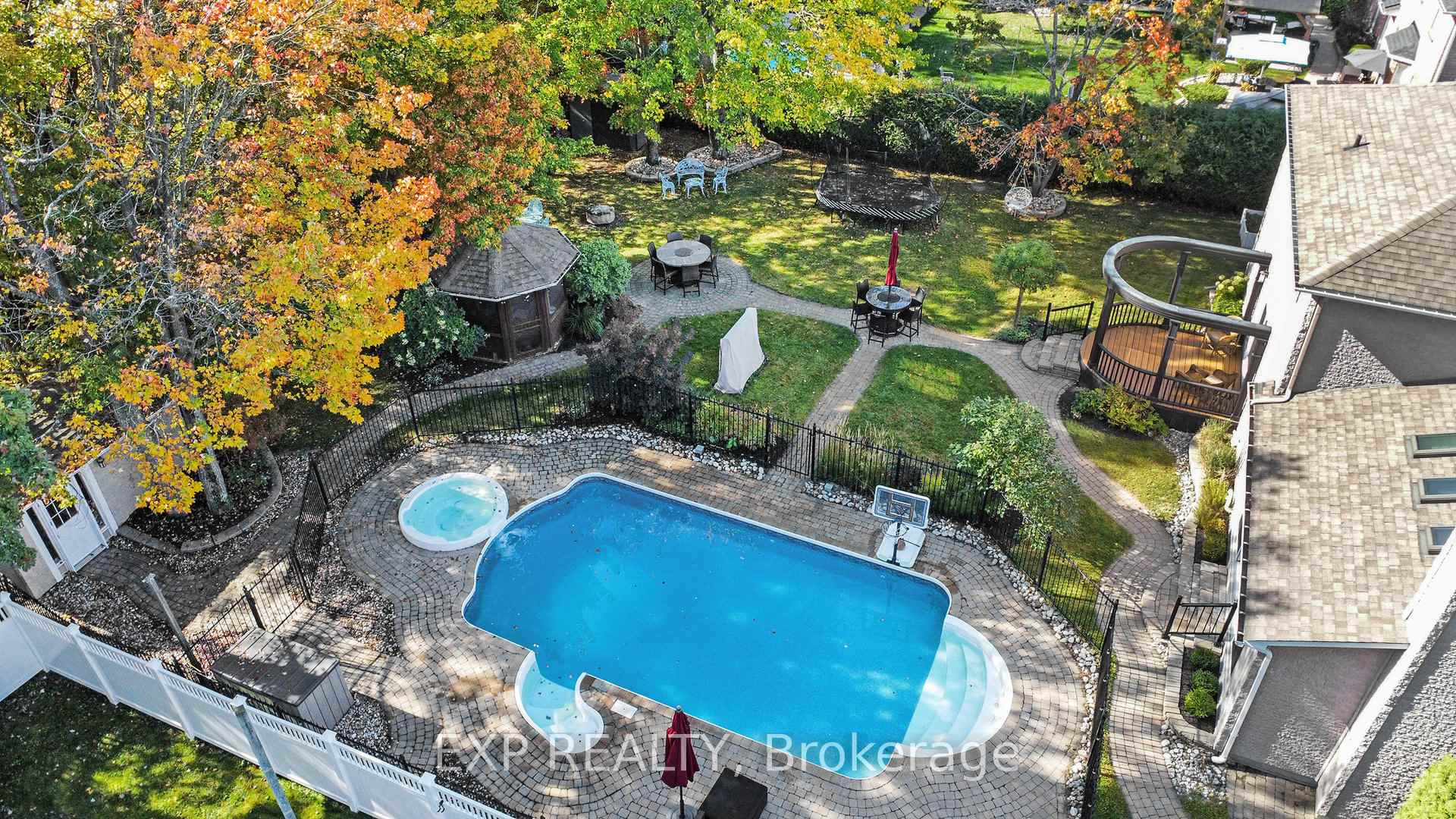 Photo 46 of 150 Topaze Avenue, Ottawa, Navan — HOMEH
