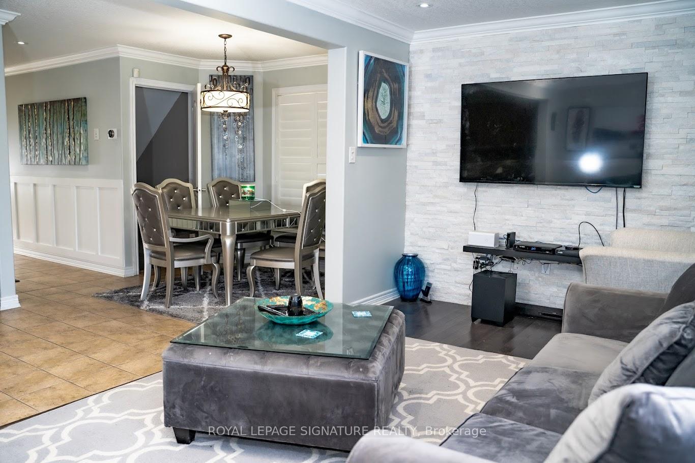 Photo 3 of 111 Preston Drive, Orangeville — HOMEH
