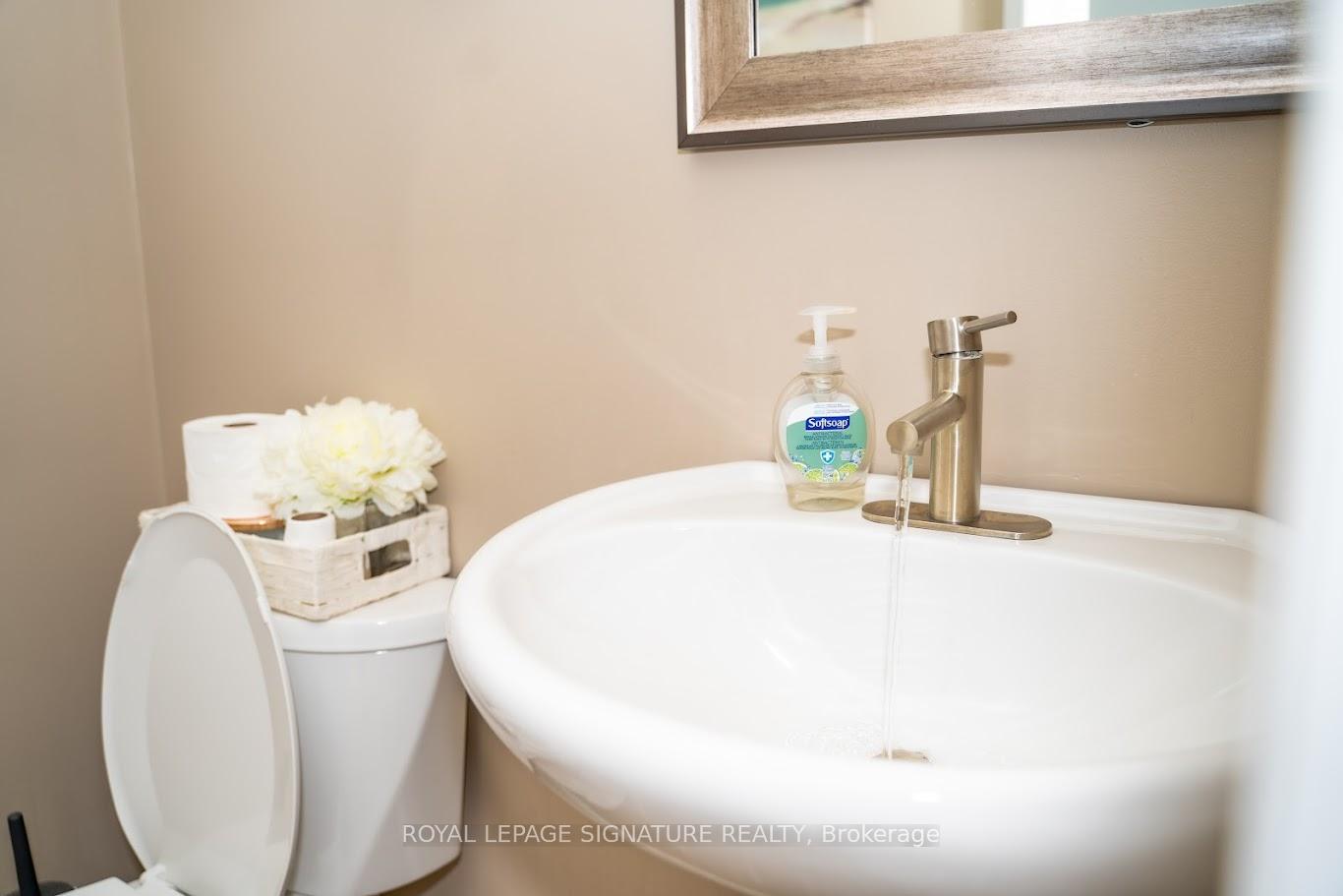 Photo 11 of 111 Preston Drive, Orangeville — HOMEH