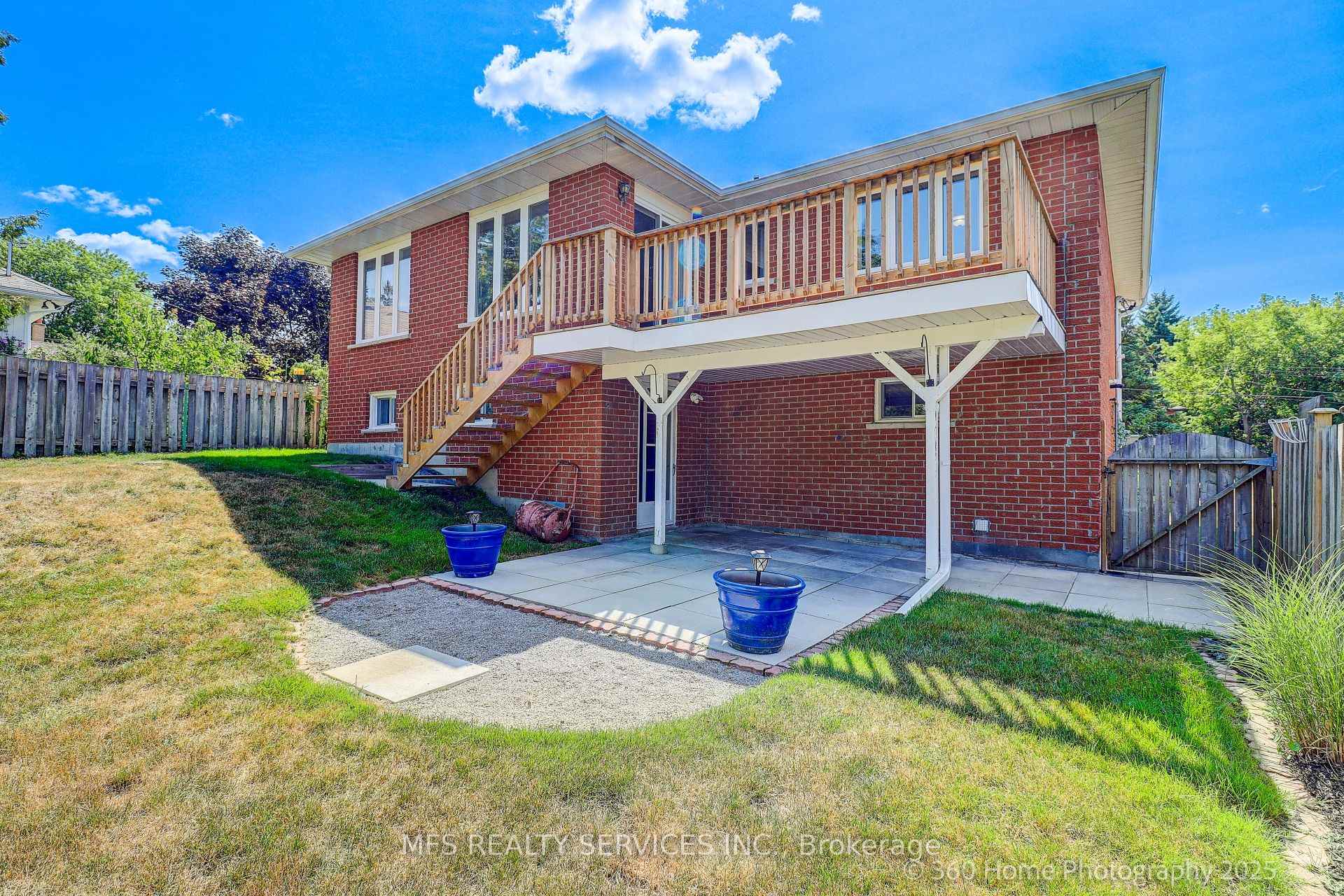 Photo 30 of 286 Seneca Avenue, Oshawa, Samac — HOMEH