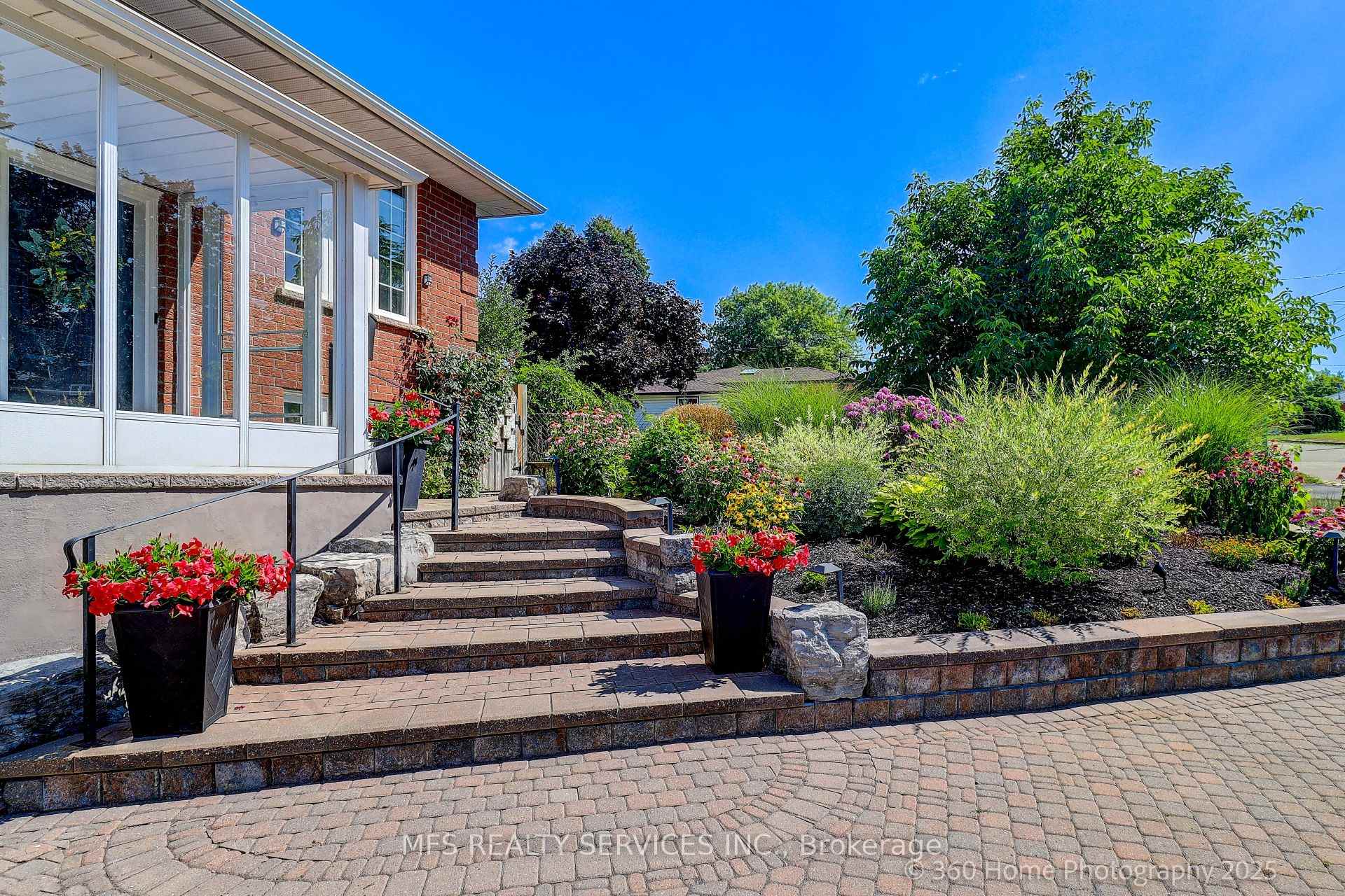 Photo 32 of 286 Seneca Avenue, Oshawa, Samac — HOMEH