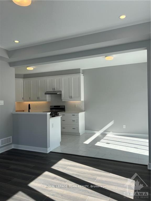 Photo 8 of 2119 Winsome Terrace, Ottawa, Fallingbrook/Gardenway South — HOMEH