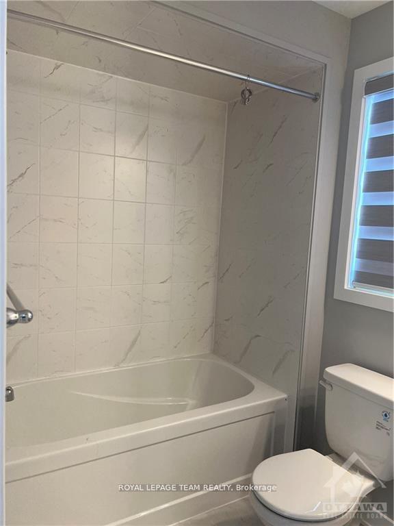 Photo 23 of 2119 Winsome Terrace, Ottawa, Fallingbrook/Gardenway South — HOMEH