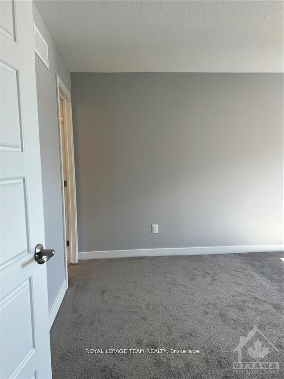 Photo 28 of 2119 Winsome Terrace, Ottawa, Fallingbrook/Gardenway South — HOMEH
