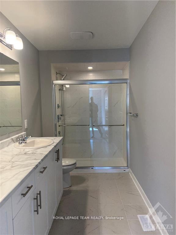 Photo 31 of 2119 Winsome Terrace, Ottawa, Fallingbrook/Gardenway South — HOMEH