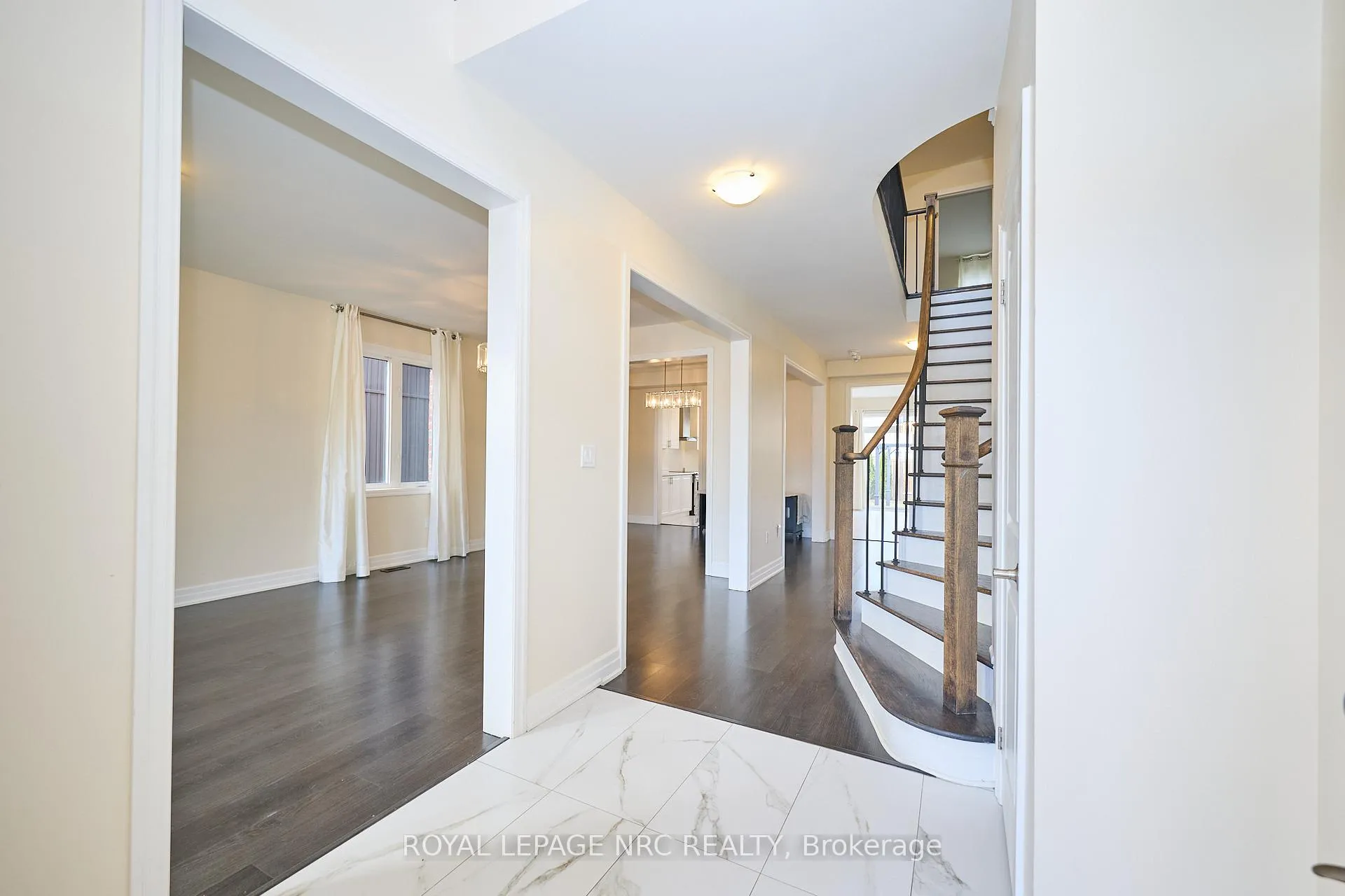 Photo 2 of 9367 Emerald Avenue, Niagara Falls, Lyons Creek — HOMEH