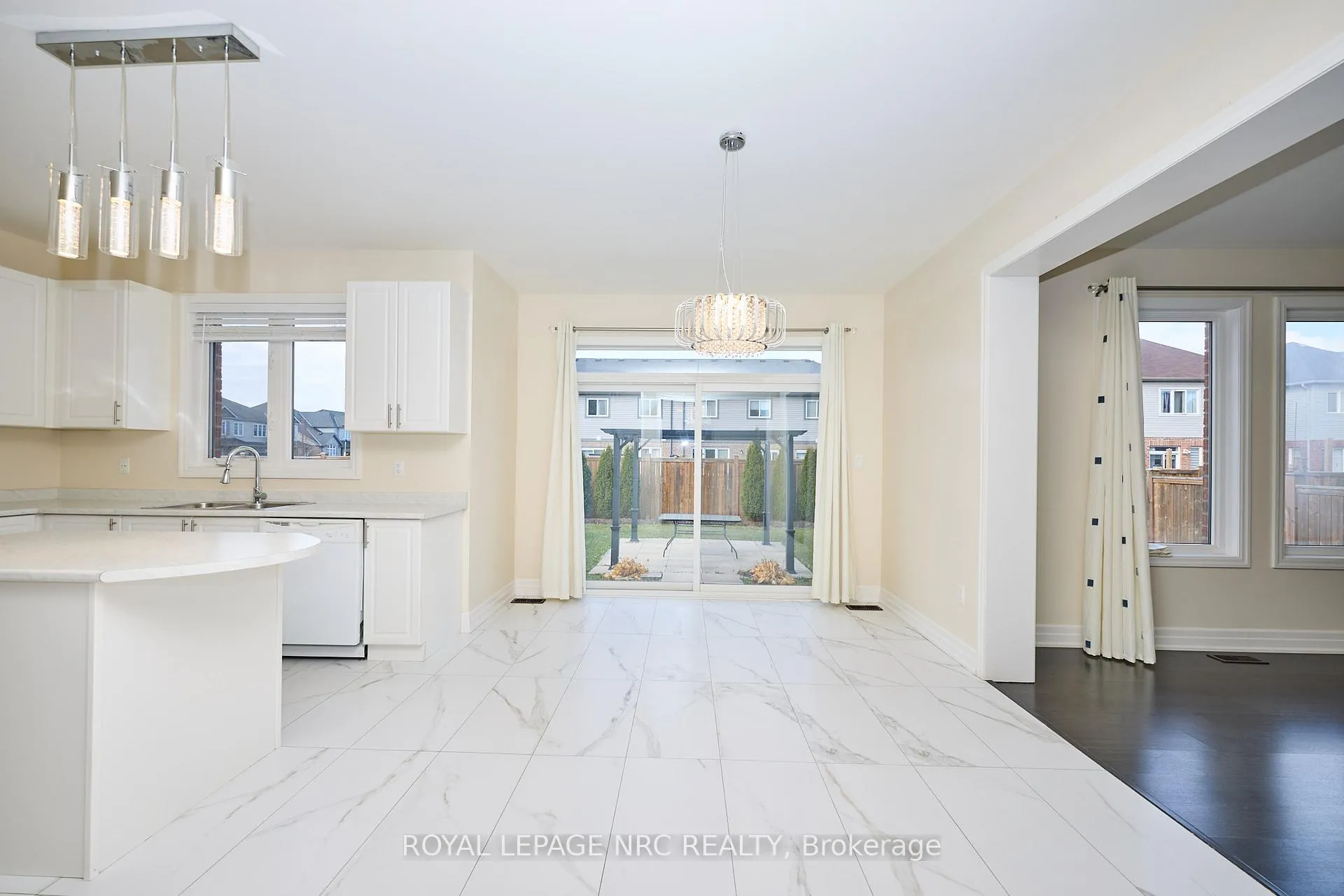 Photo 9 of 9367 Emerald Avenue, Niagara Falls, Lyons Creek — HOMEH