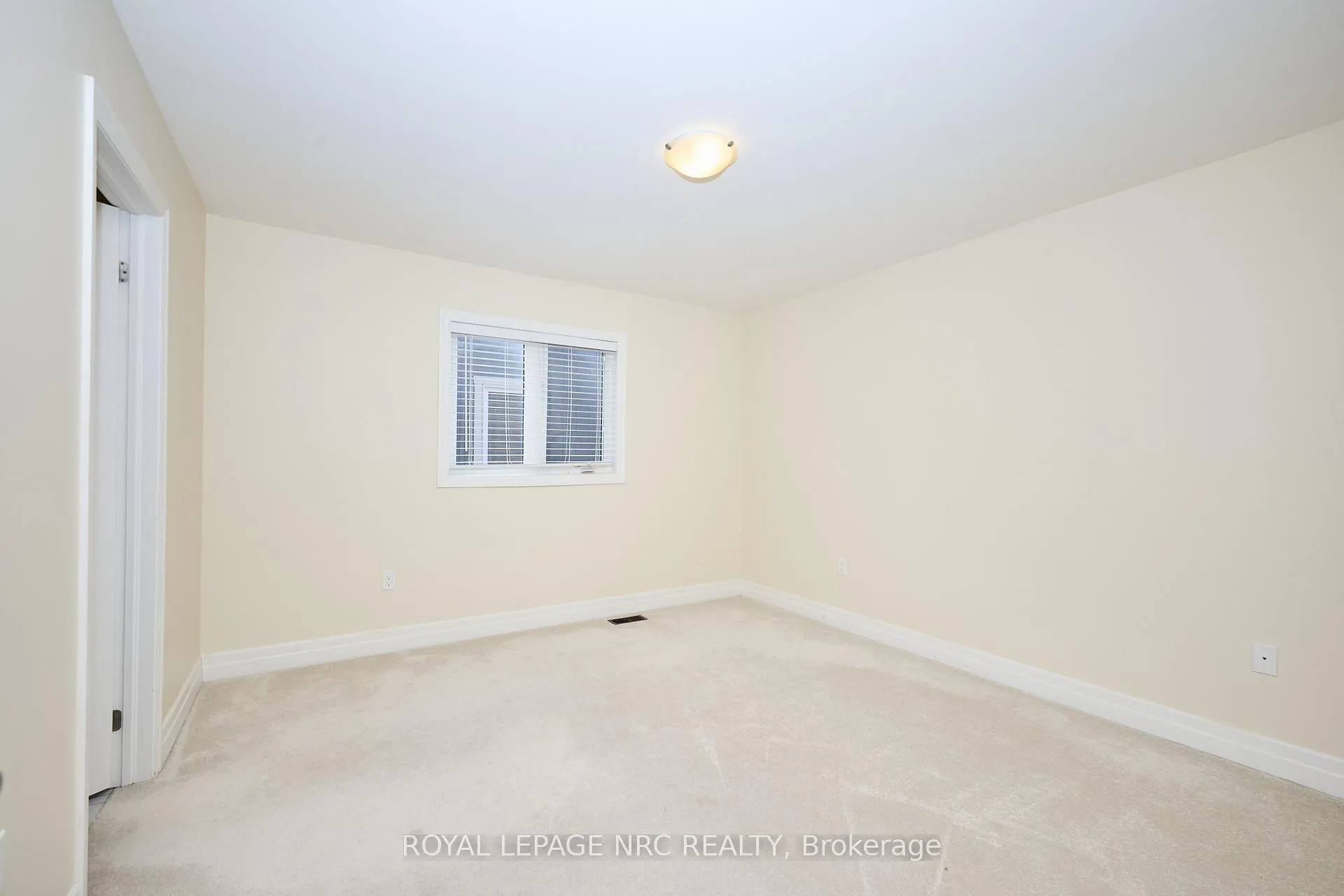 Photo 34 of 9367 Emerald Avenue, Niagara Falls, Lyons Creek — HOMEH