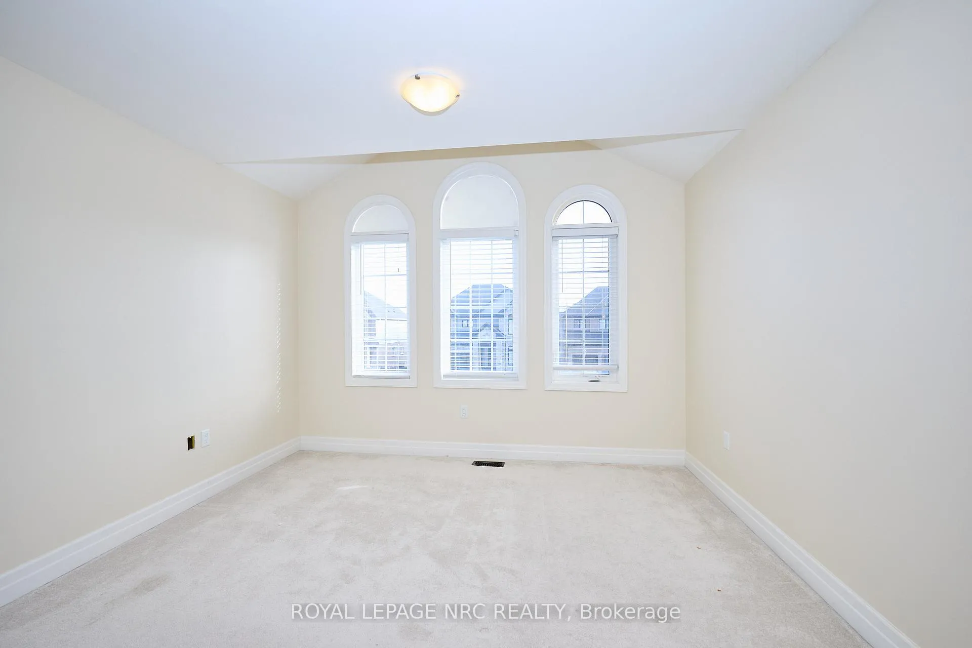 Photo 39 of 9367 Emerald Avenue, Niagara Falls, Lyons Creek — HOMEH