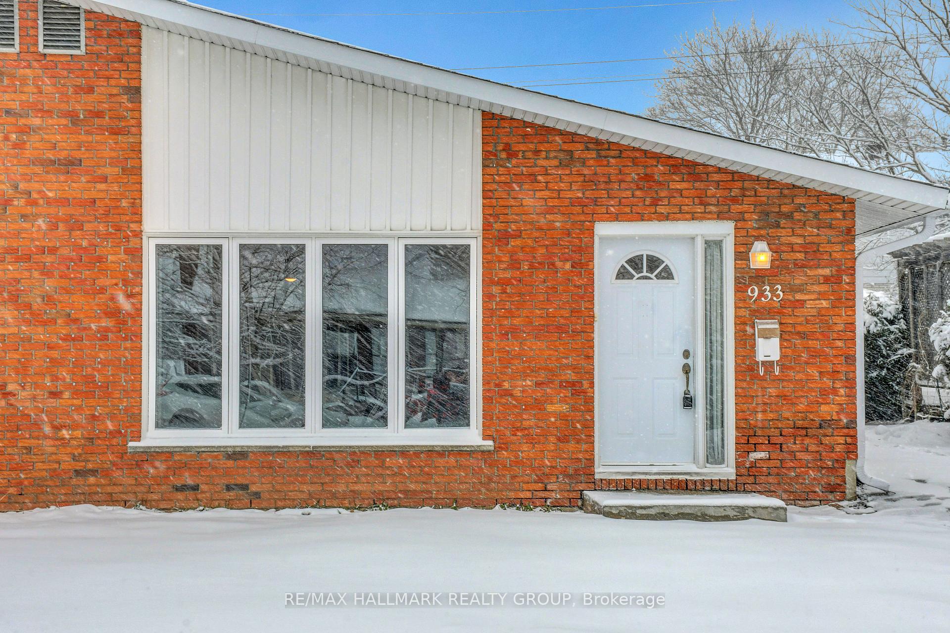 Photo 1 of 933 Bermuda Avenue, Ottawa, Carson Meadows — HOMEH