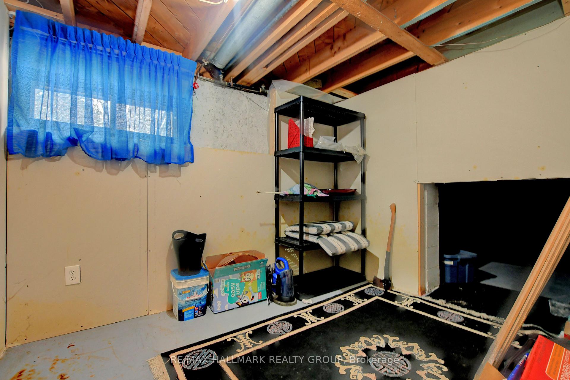 Photo 34 of 933 Bermuda Avenue, Ottawa, Carson Meadows — HOMEH