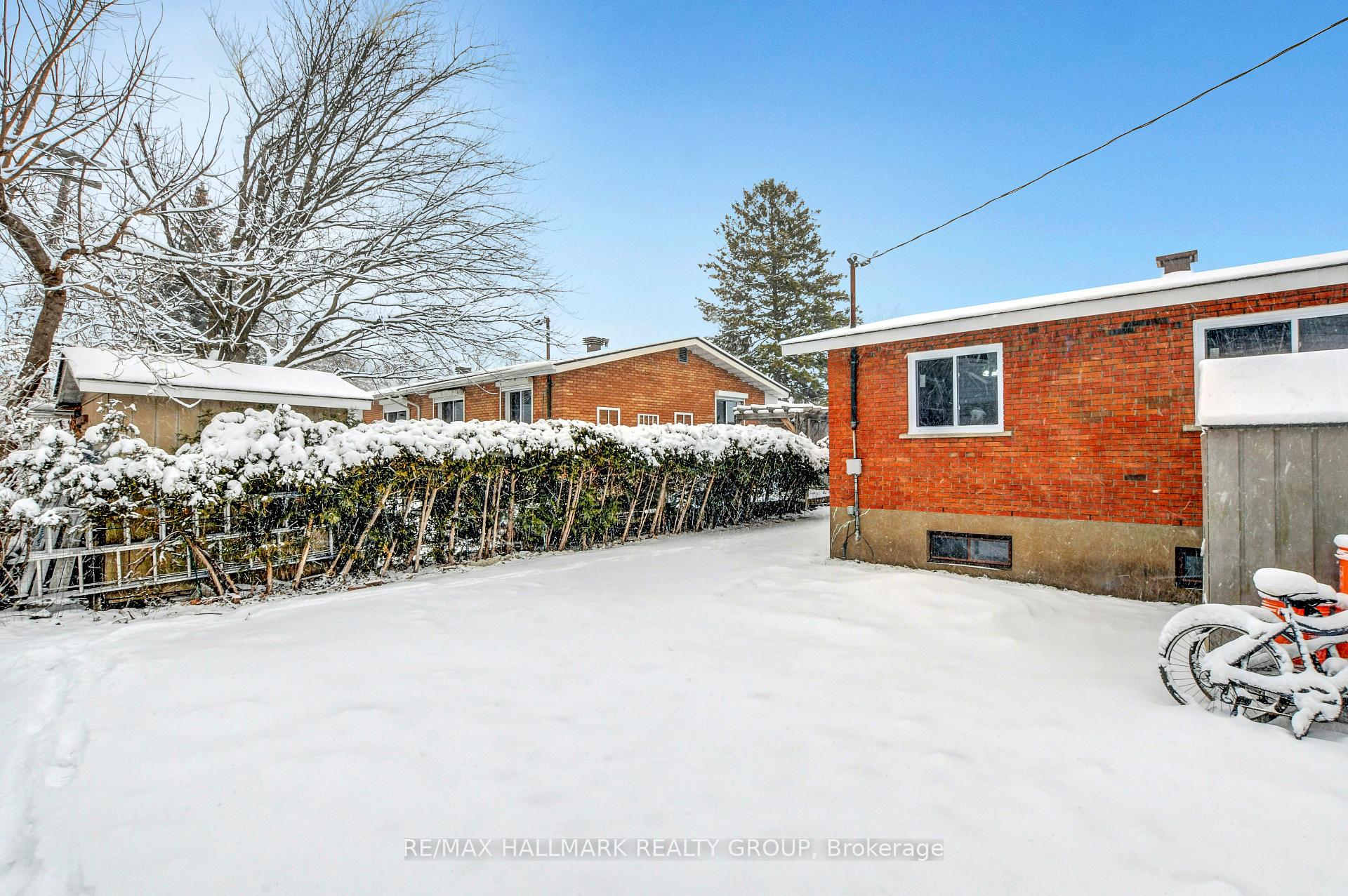 Photo 40 of 933 Bermuda Avenue, Ottawa, Carson Meadows — HOMEH